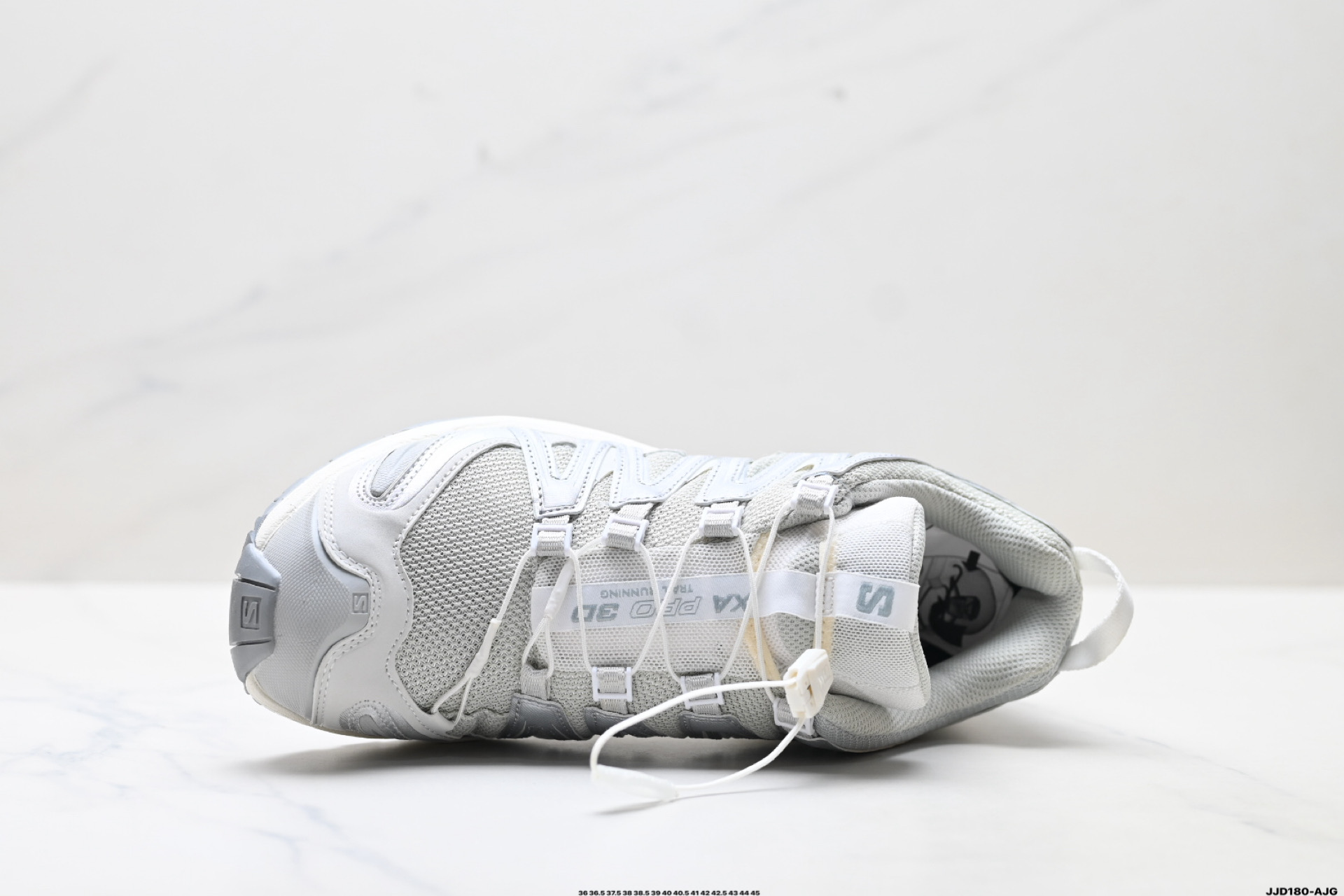 特价‼️💰150
公司级✅Salomon萨洛蒙 XA PRO 3D户外越野跑鞋 鞋面采用SENSIFIT贴合技术 全方位贴合包裹脚型 鞋跟部鞋底牵引设计 提供强大的抓地性能 更适应野外崎岖不平的道路 其3D ADVANCED CHASSIS底盘 材料轻量大化 钉齿设计更具稳定性、防护性 鞋底易磨损区运用CONTAGRIP高耐磨材料 应对城市硬质路面长距离跑考验 
货号:474785-27
尺码:36 36.5 37.5 38 38.5 39 40 40.5 41 42 42.5 43 44 45
ID:JJD180-AJG