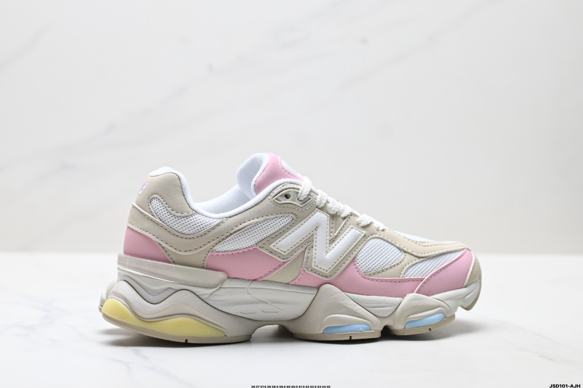 💰170
公司级!New Balance 9060系列 新百伦 复古休闲运动慢跑鞋
Size:36 37 37.5 38 38.5 39.5 40 40.5 41.5 42 42.5 43 44 45