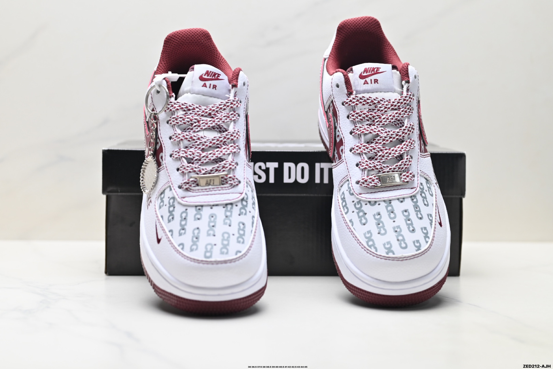 NIKE AIR FORCE 1‘07 LX SU2305-218