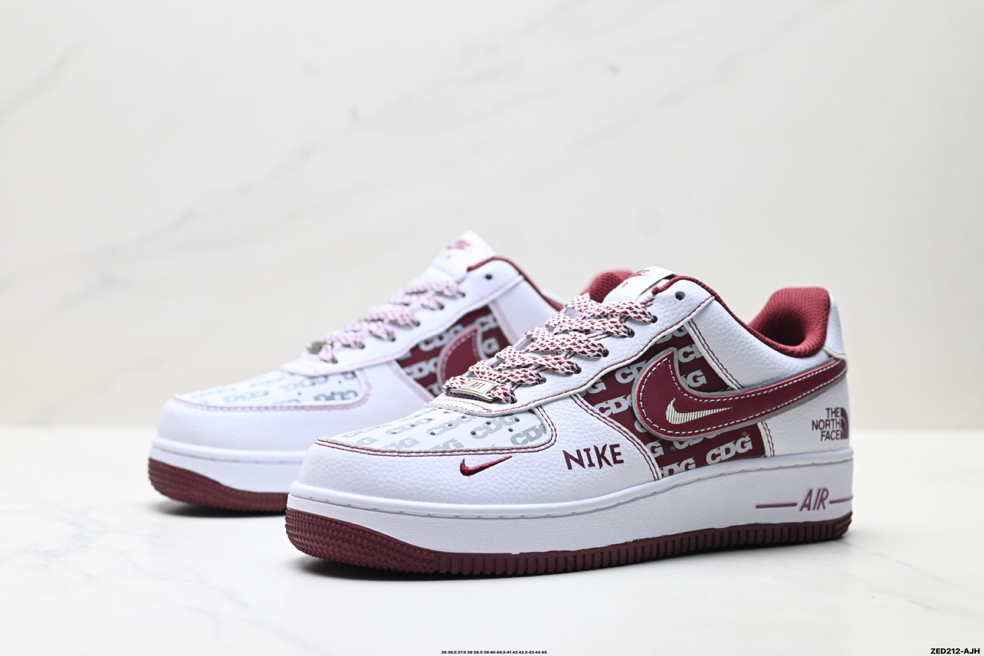NIKE AIR FORCE 1‘07 LX SU2305-218
