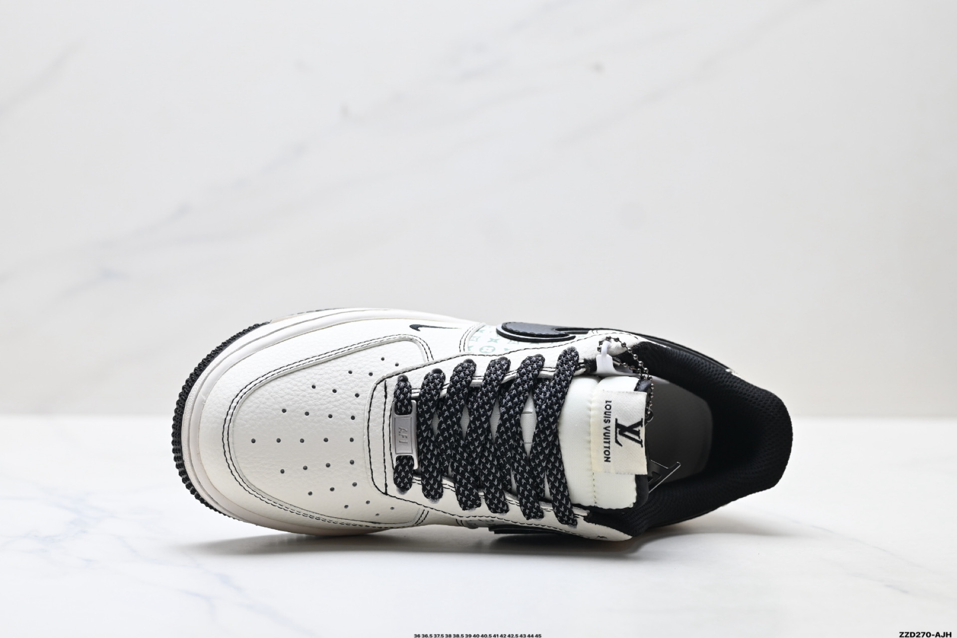 270 NIKE AIR FORCE 1‘07 LV8 IH7518-080