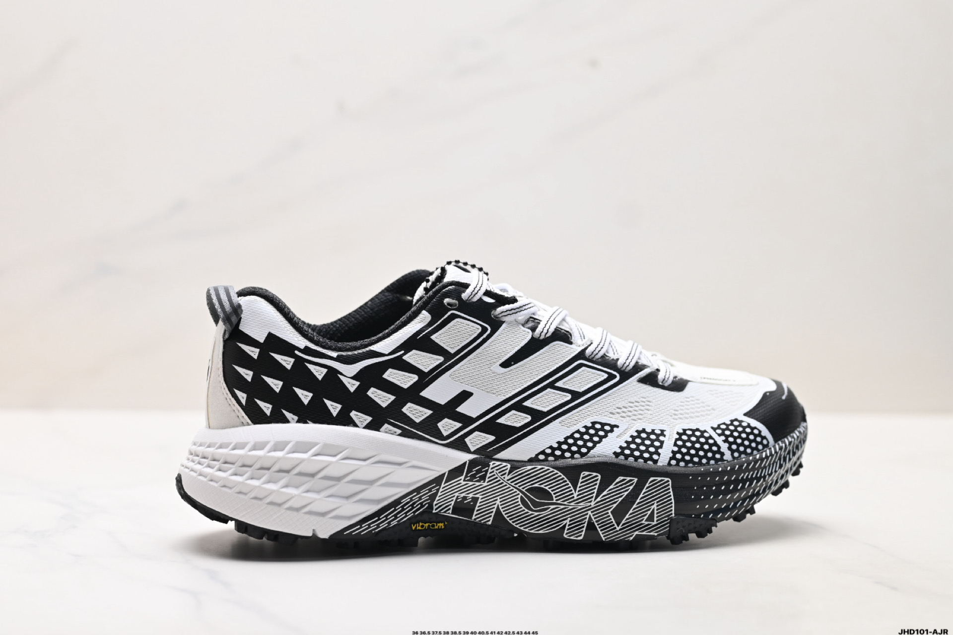 🈴💰180
公司级✅HOKA SPEEDGOAT 2 轻量低帮户外越野跑鞋 户外山脉越野轻量运动跑鞋
特别研发使用性能独特的几何形跑鞋中底 此种鞋底更厚 更高 回弹性也更好 带来卓越的缓冲性能 更加稳定的跑步体验
货号:1162710
尺码:36 36.5 37.5 38 38.5 39 40 40.5 41 42 42.5 43 44 45
ID:JHD101-AJR