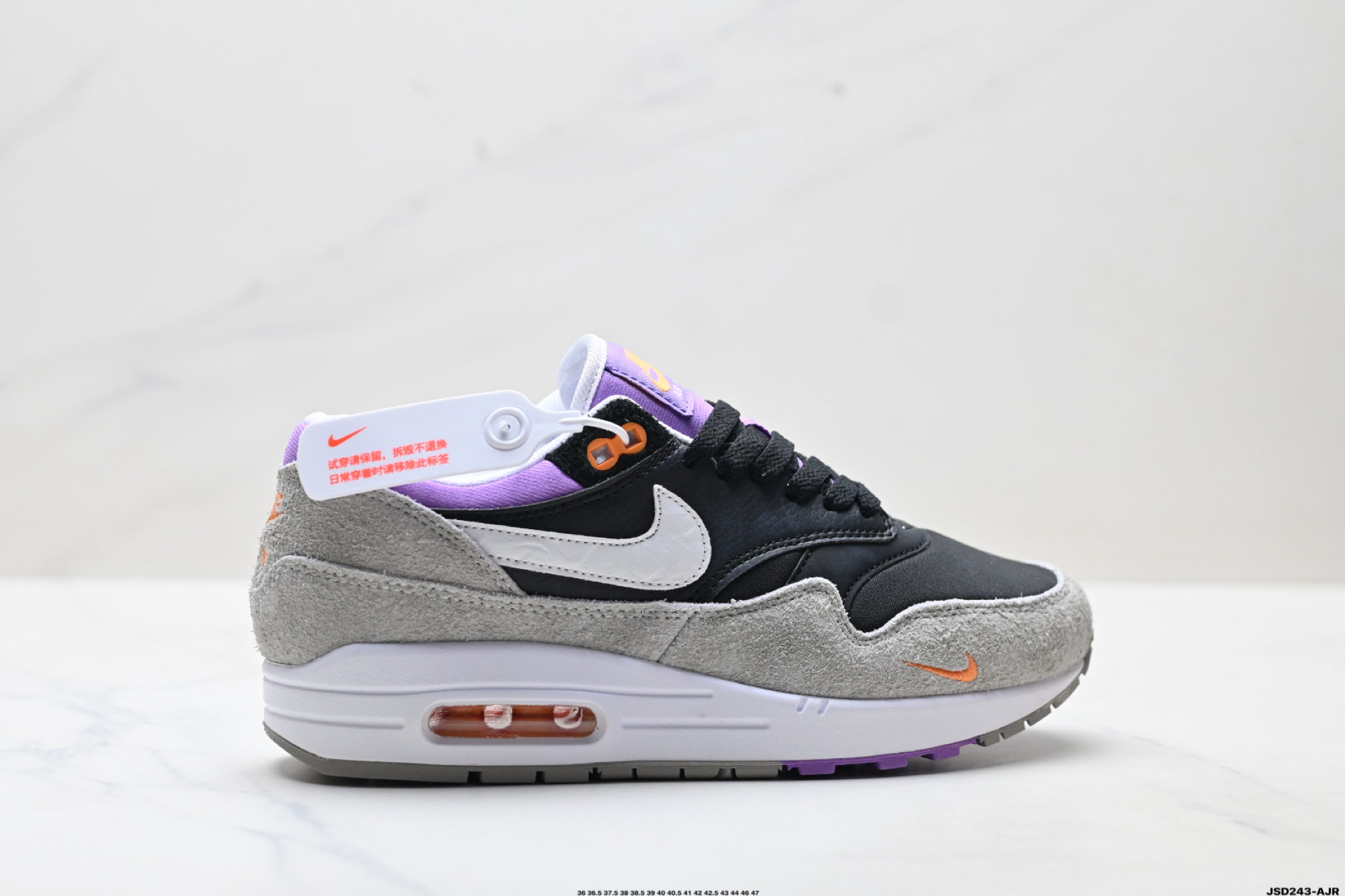 💰190
公司级✅Nike Air Max 1 耐克气垫 缓震 耐磨运动鞋
鞋身材质均选择皮革 织物 麂皮多种材质覆盖 保证质感的前提下 层次感也相当不错
带有开窗式 Air Max 气垫的中底收尾 完善整体造型设计
货号:HJ9292-071
尺码:36 36.5 37.5 38 38.5 39 40 40.5 41 42 42.5 43 44 45 46 47
ID:JSD243-AJR