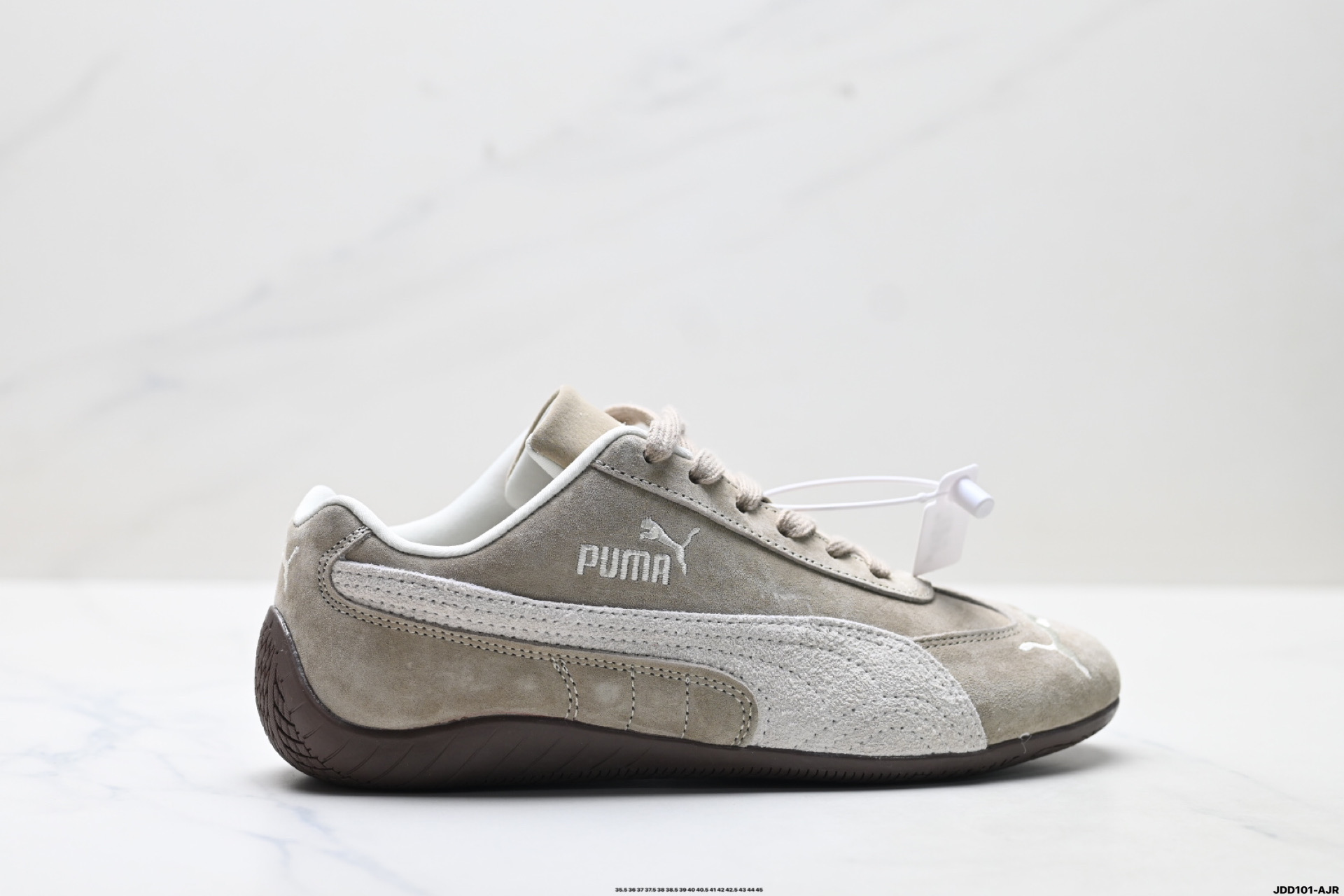 💰110
公司级✅Puma Speedcat OG 彪马 防滑耐磨生活休闲 运动鞋
官方货号:403619-02
尺码:35.5 36 37 37.5 38 38.5 39 40 40.5 41 42 42.5 43 44 45
ID:JDD101-AJR