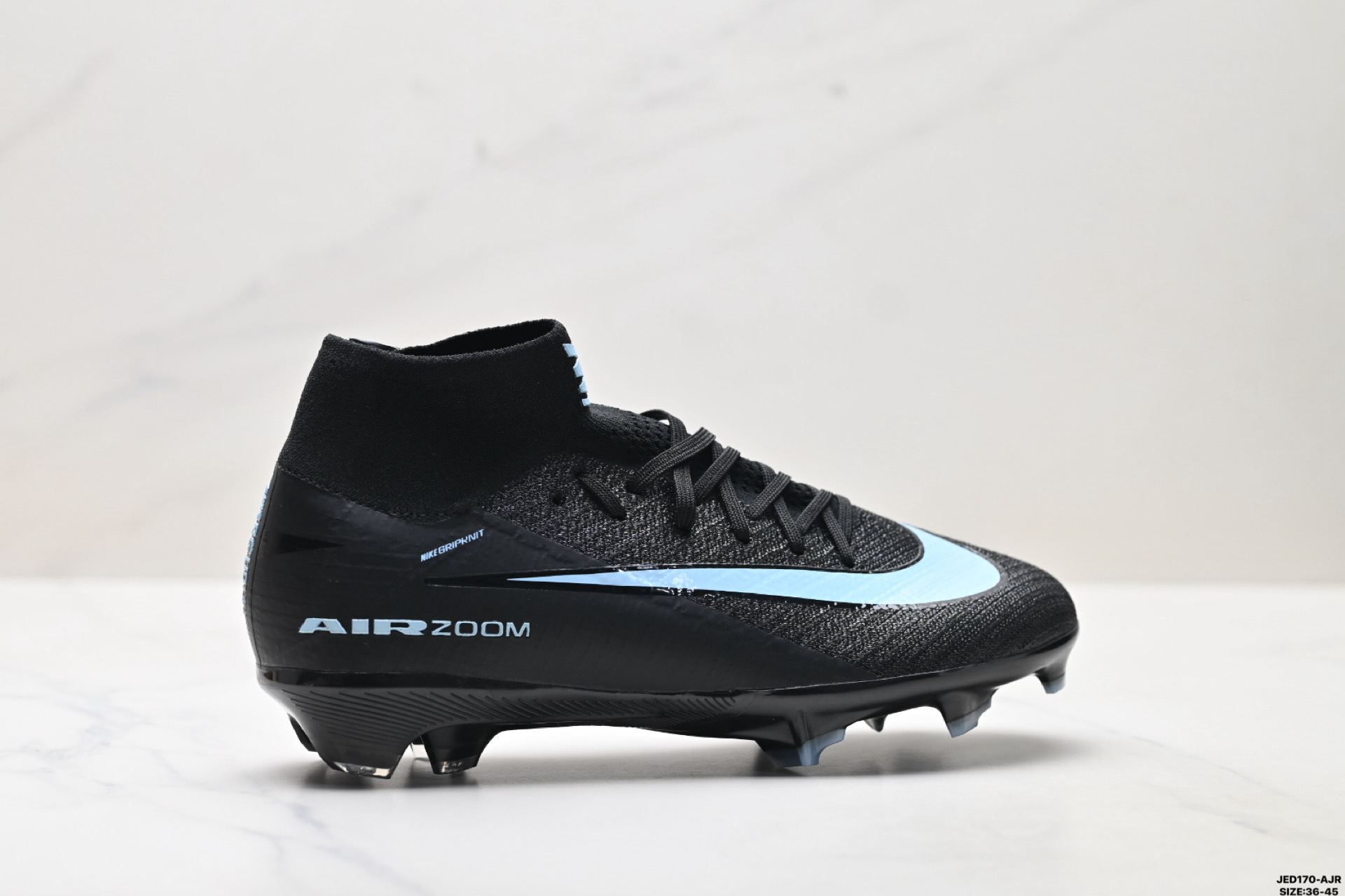 💰140
公司级✅Nike Mercurial Superfly 10 Elite 耐克 运动舒适 足球鞋
全鞋极致轻盈 使你草上飞如有神助 全新升级包裹性更强 更迅速的变相登地 全透明加强鞋钉抓地力极强 鞋头略带弹力 旨在伴你起速 驰骋草场
货号:FQ8692-800
尺码:36-45
ID:JED170-AJR