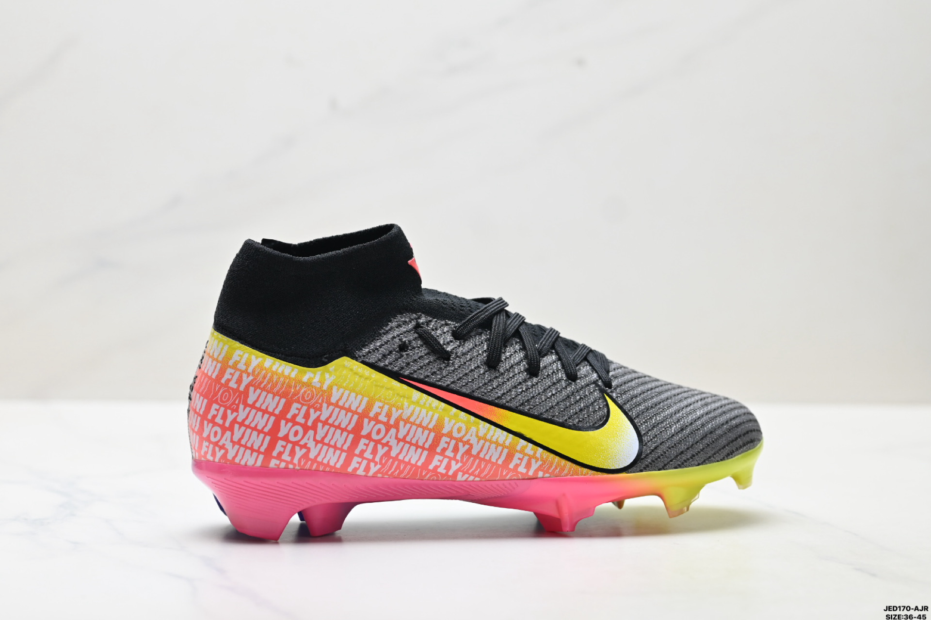 💰140
公司级✅Nike Mercurial Superfly 10 Elite 耐克 运动舒适 足球鞋
全鞋极致轻盈 使你草上飞如有神助 全新升级包裹性更强 更迅速的变相登地 全透明加强鞋钉抓地力极强 鞋头略带弹力 旨在伴你起速 驰骋草场
货号:FQ8692-800
尺码:36-45
ID:JED170-AJR