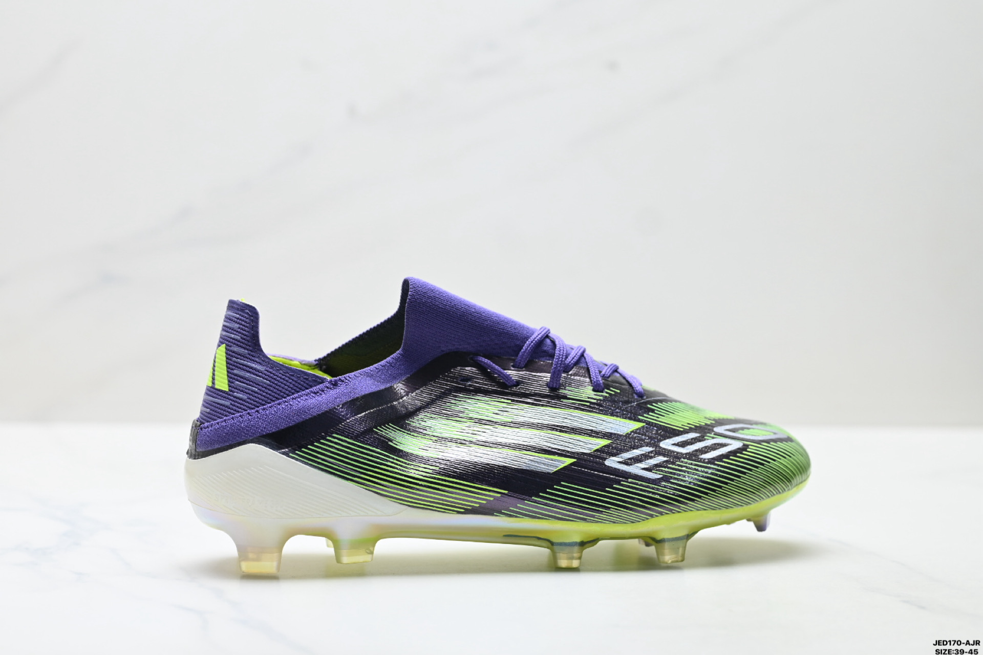 💰140
公司级✅Adidas F50 ELITE 阿迪达斯 舒适百搭 防滑耐磨包裹性 足球鞋
该鞋款具备出众回弹缓震性能 助你在比赛中掌控配速和节奏 缔造出色比赛表现 
抓地设计搭配匠心鞋钉 助你在快速切入时轻松急停 鞋款采用合成材质 柔韧灵活 提供有力支撑和出色的触球感
货号:IE1203
尺码:39-45
ID:JED170-AJR