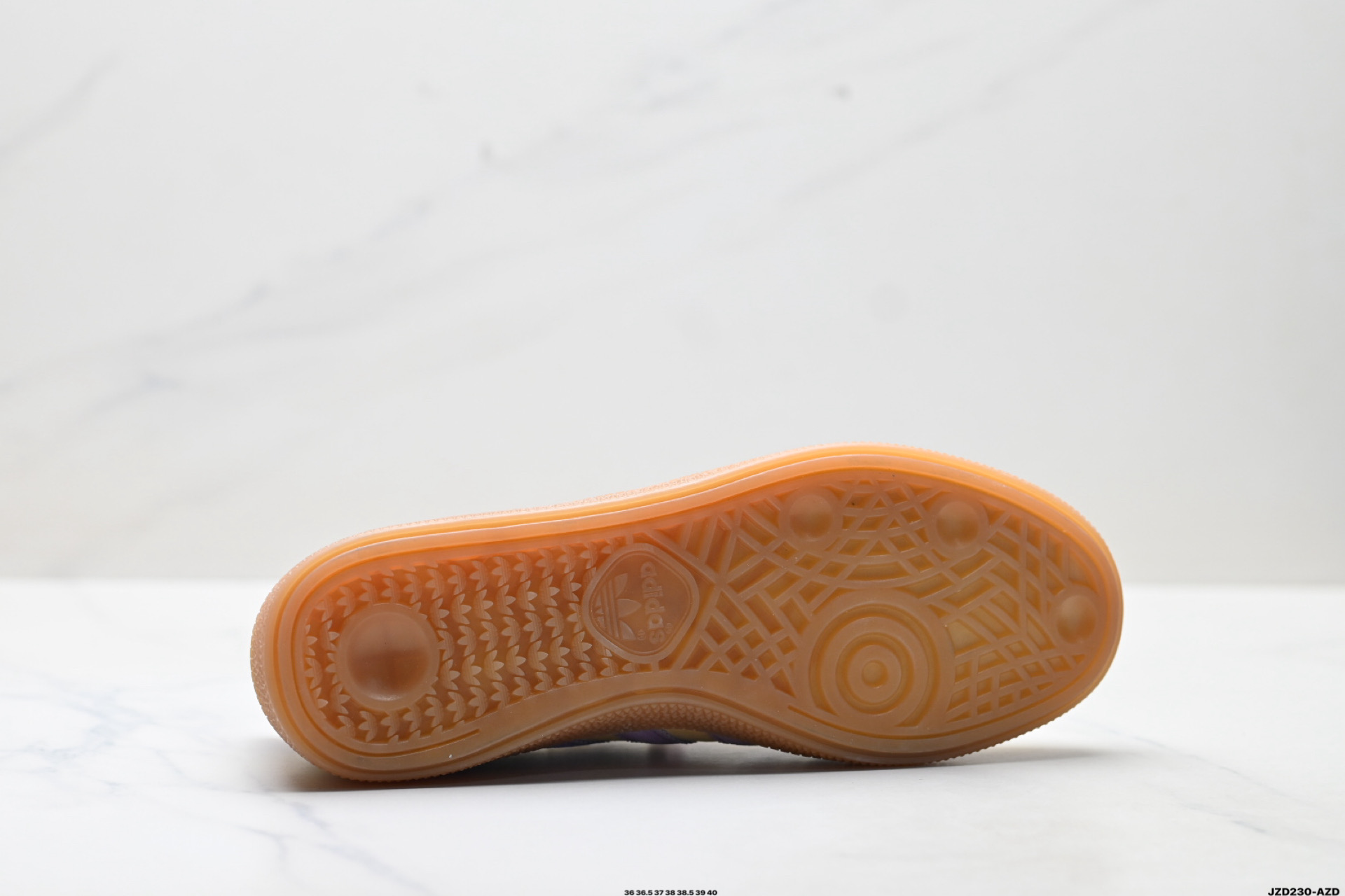 Adidas Handball Spezial 阿迪达斯经典款 复古休闲板鞋 KI5932