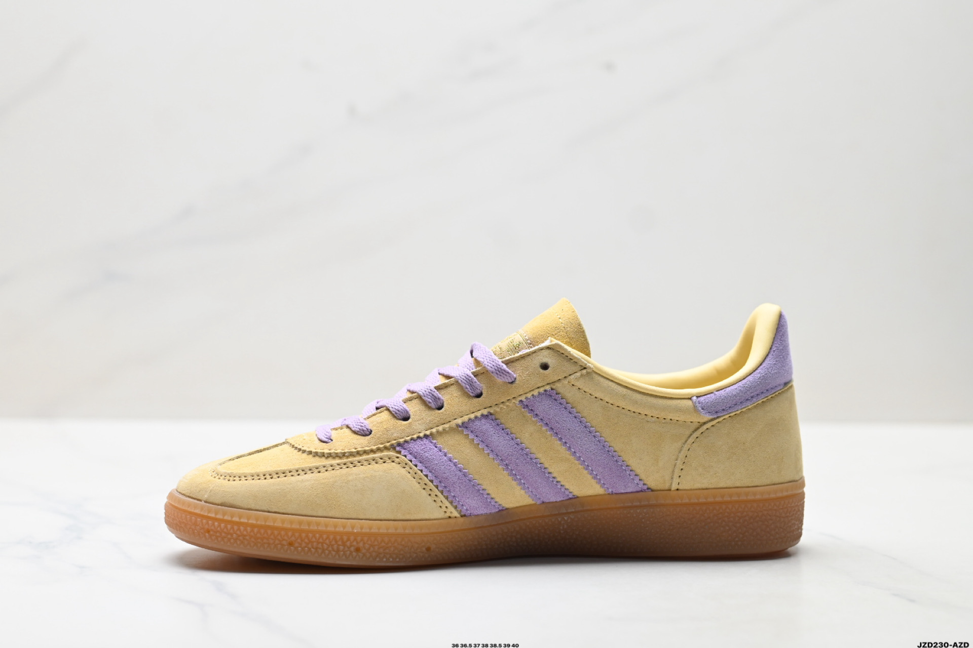 Adidas Handball Spezial 阿迪达斯经典款 复古休闲板鞋 KI5932
