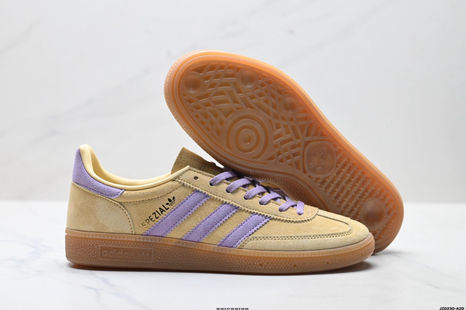 Adidas Handball Spezial 阿迪达斯经典款 复古休闲板鞋 KI5932
