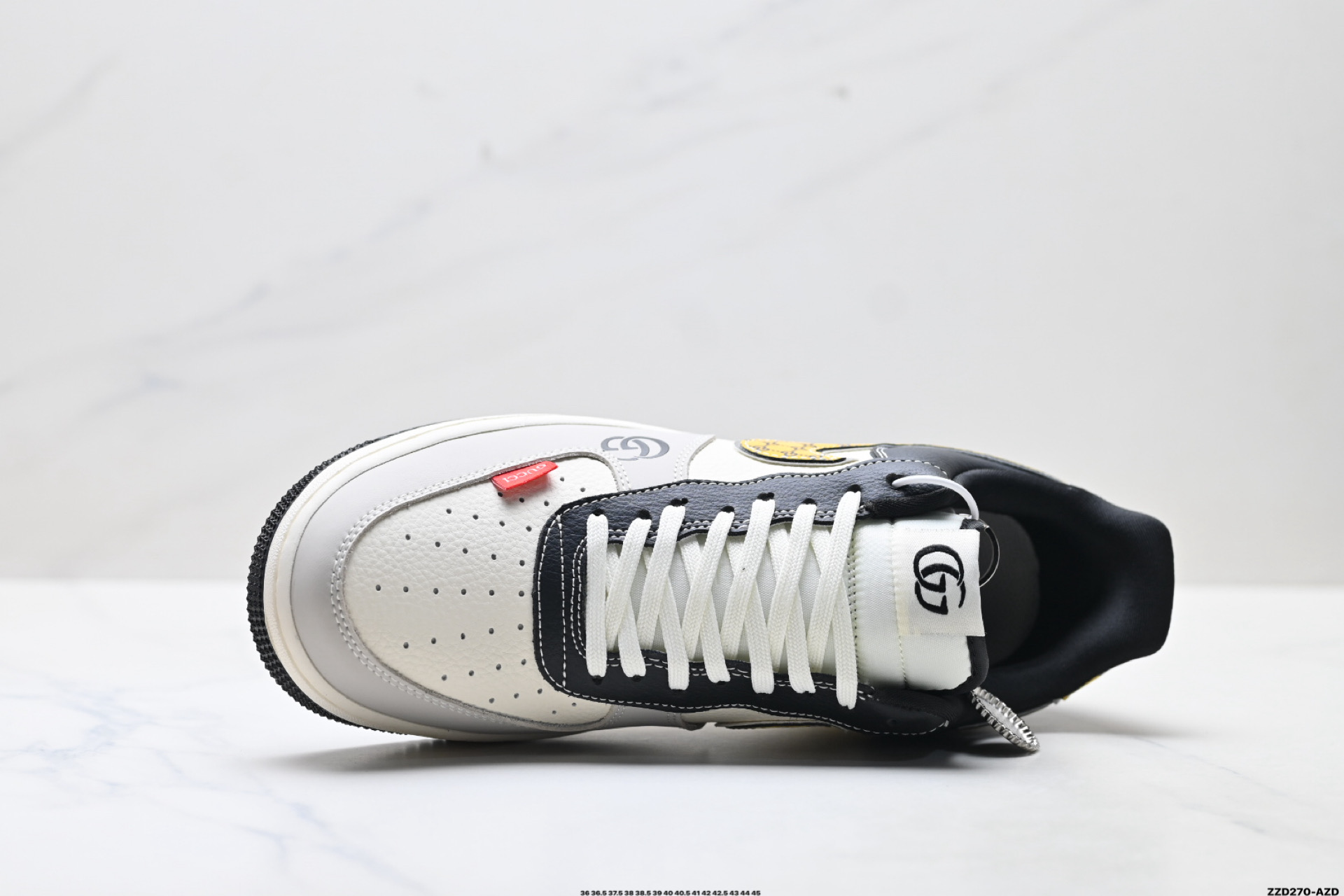 耐克NIKE AIR FORCE 1‘07 LV8 DF0188-104