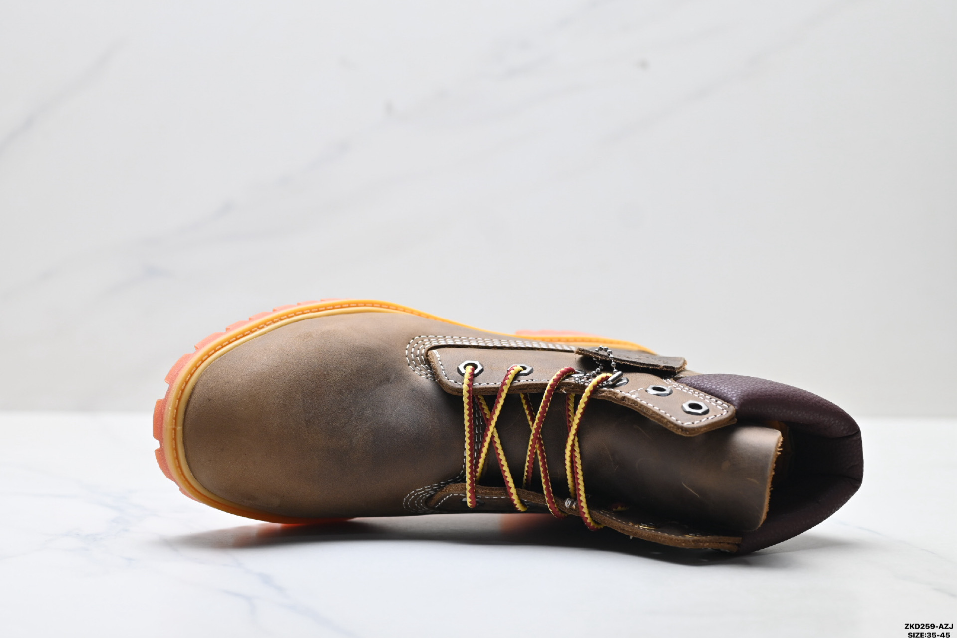 Timberland添柏岚 Premium 皮革 耐磨增高舒适 高筒户外靴 TB 010061 713