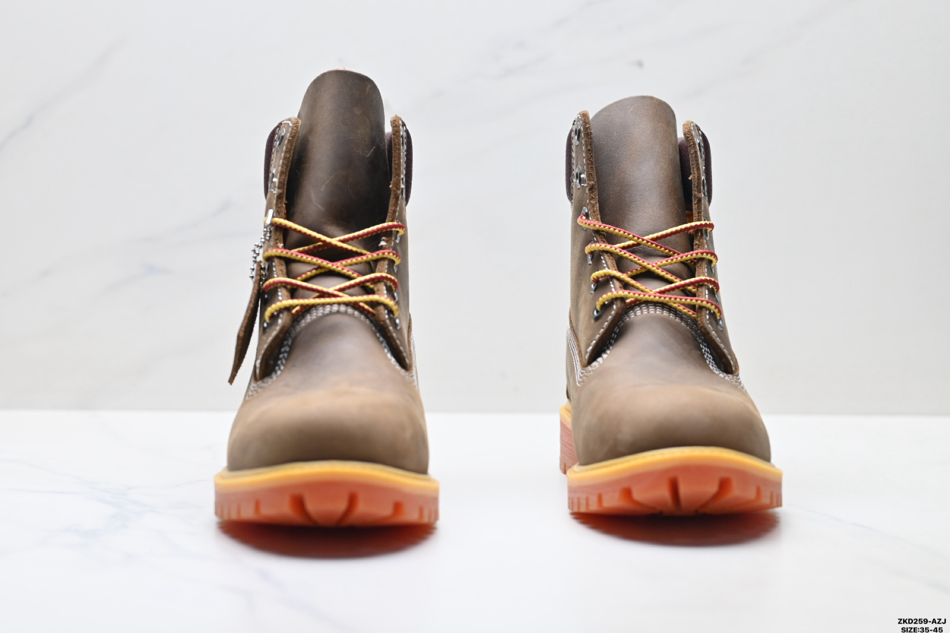 Timberland添柏岚 Premium 皮革 耐磨增高舒适 高筒户外靴 TB 010061 713