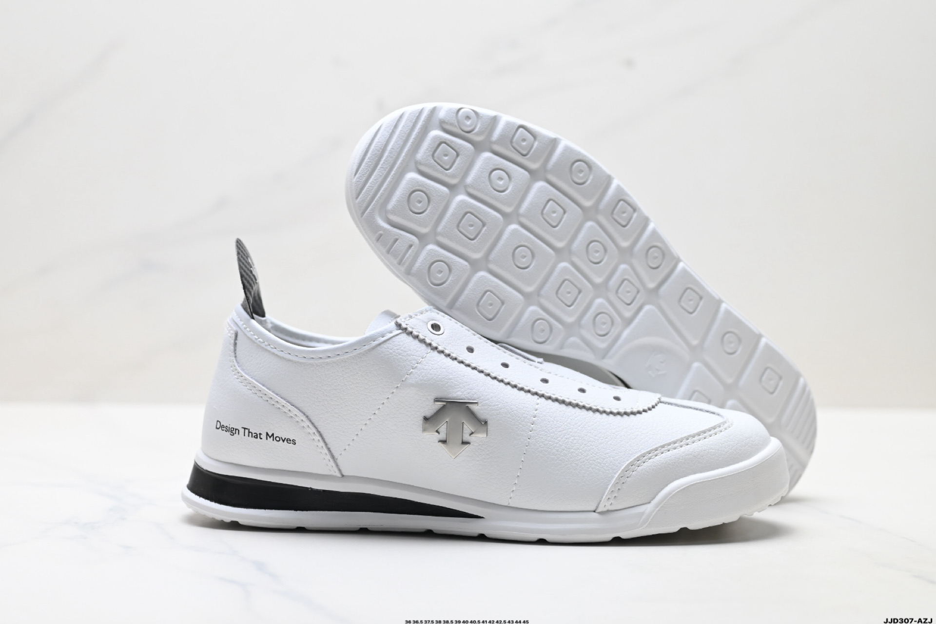 150 DESCENTE迪桑特CHRON TEMPO SLIP ON系列 复古运动休闲鞋 SP163LSN25