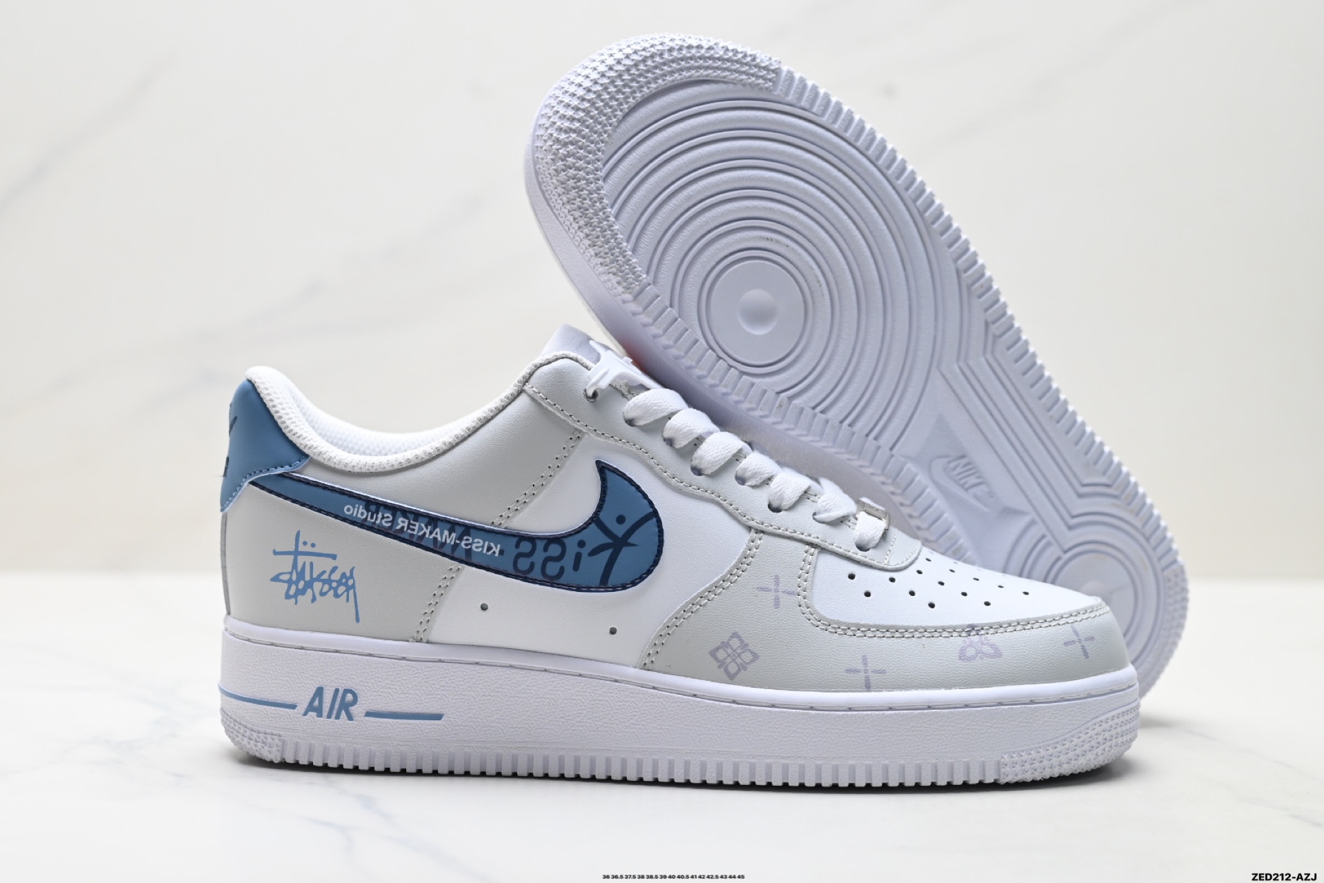 NIKE AIR FORCE 1‘07 ZH0316-137
