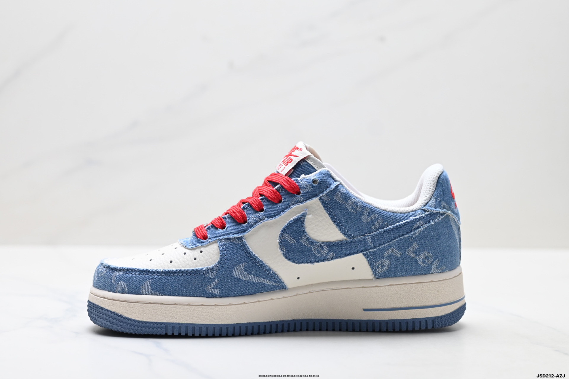 NIKE AIR FORCE 1‘07 DD1959-100
