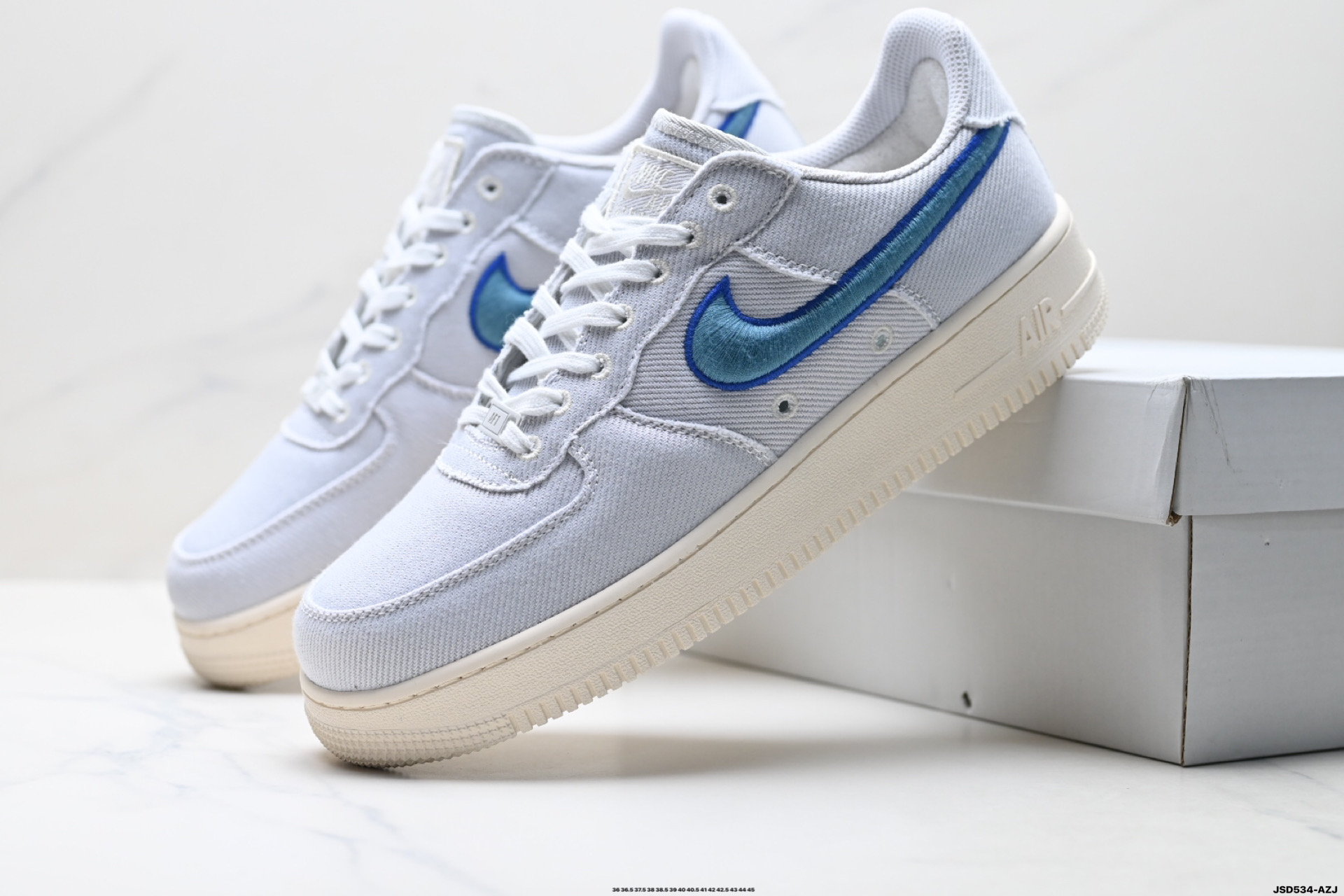 NIKE AIR FORCE 1‘07 HV1204-001
