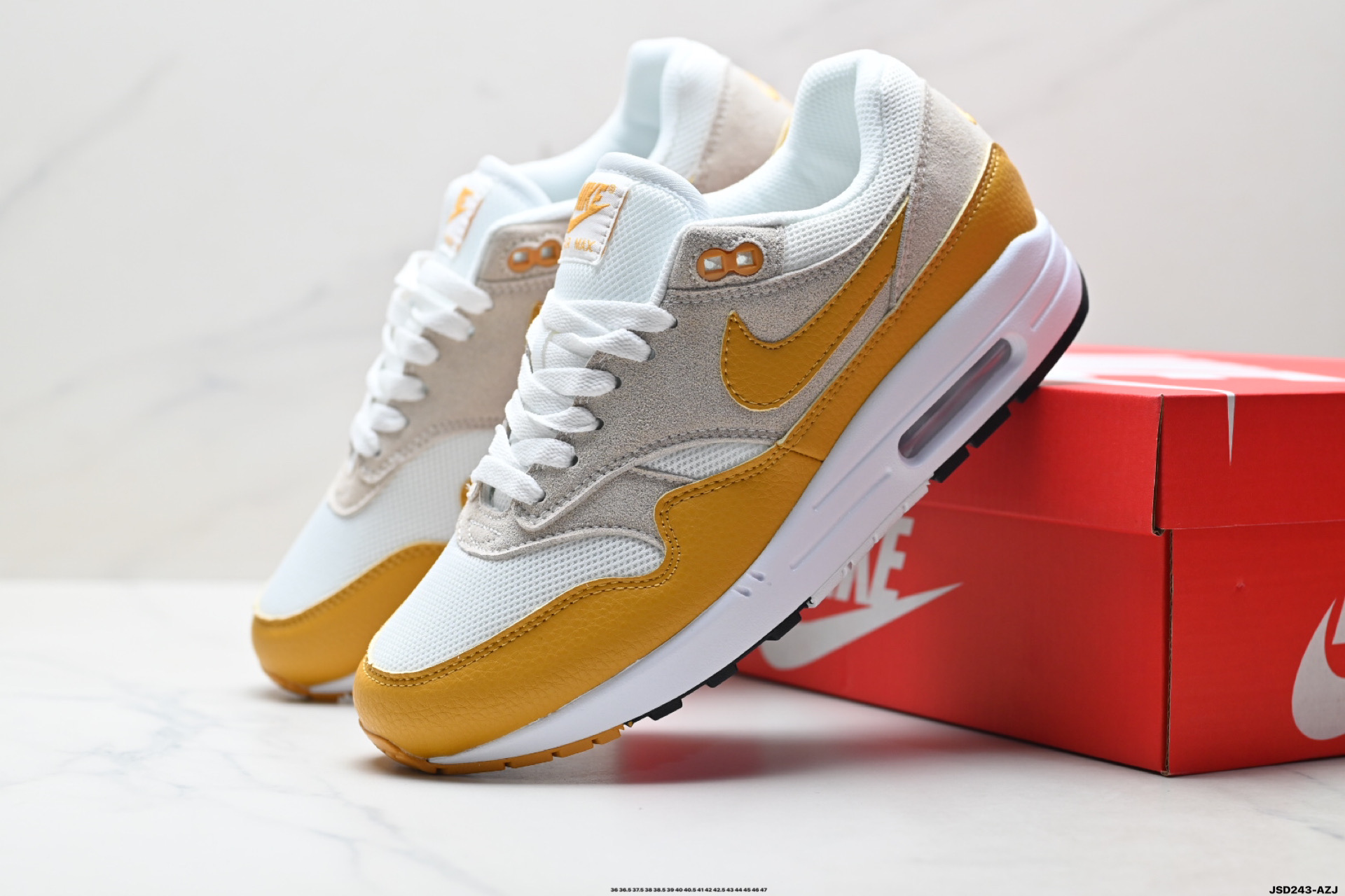 Nike Air Max 1 耐克气垫 缓震 耐磨运动鞋 CV1639-001