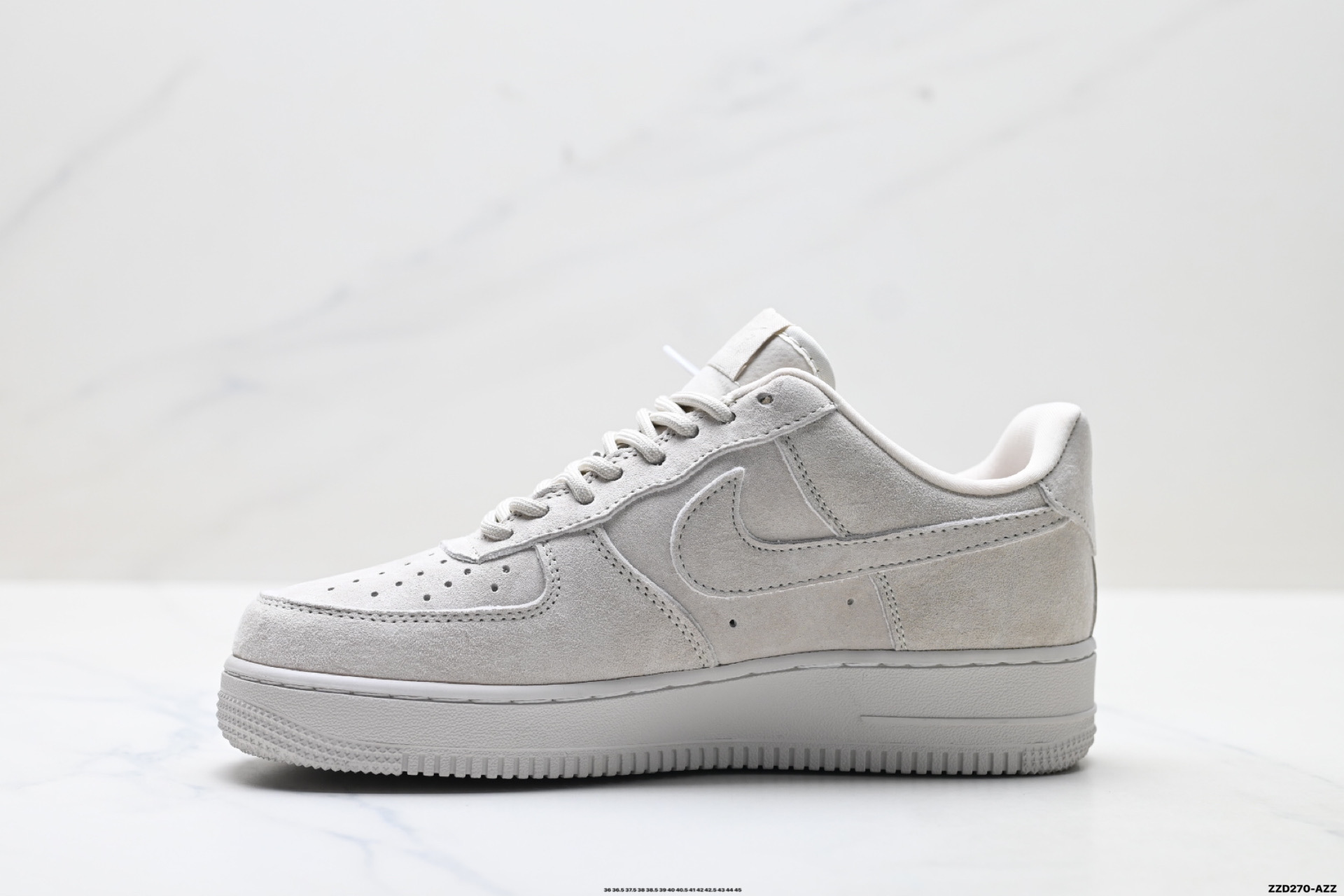 NIKE AIR FORCE 1‘07 LV8 DF0188-116