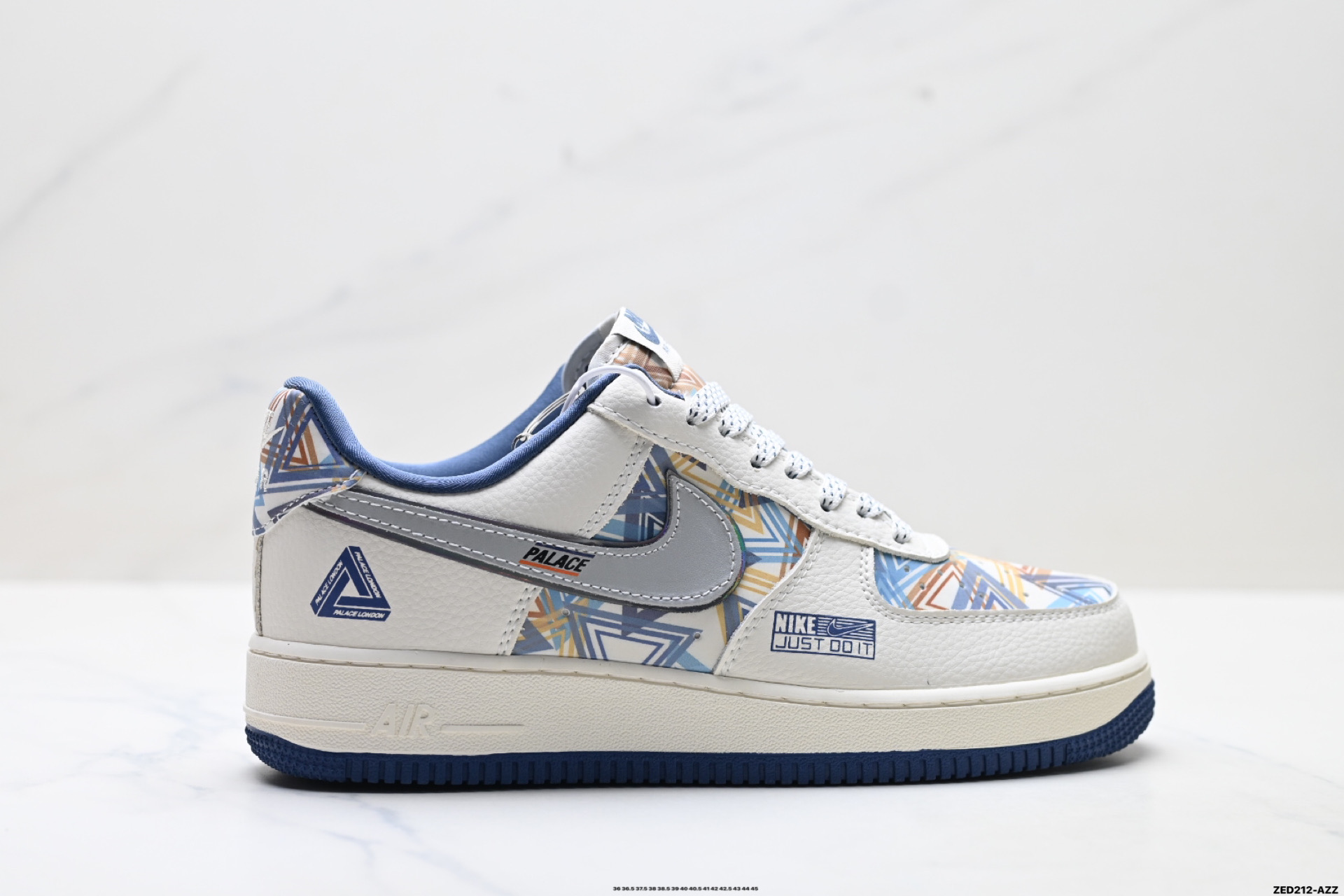 💰240
公司级✅NIKE AIR FORCE 1‘07
原楦头原纸板 打造纯正低帮空军版型
专注外贸渠道 全掌内置蜂窝气垫 
原盒配件 原厂中底钢印、拉帮完美 
货号:XL1979-122
Size:36 36.5 37.5 38 38.5 39 40 40.5 41 42 42.5 43 44 45
ID:ZED212-AZZ