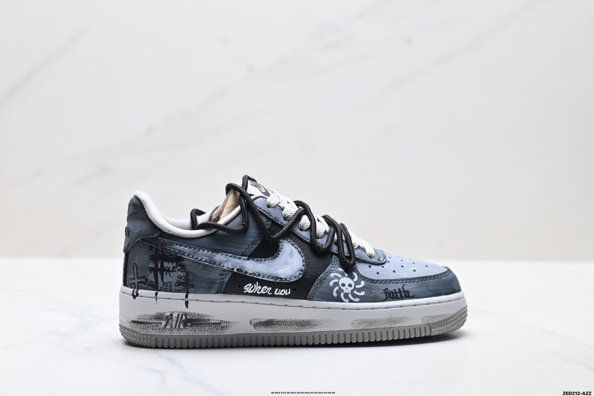 💰240
公司级✅NIKE AIR FORCE 1‘07
原楦头原纸板 打造纯正低帮空军版型
专注外贸渠道 全掌内置蜂窝气垫 
原盒配件 原厂中底钢印、拉帮完美 
货号:CW6871-777
Size:36 36.5 37.5 38 38.5 39 40 40.5 41 42 42.5 43 44 45
ID:ZED212-AZZ