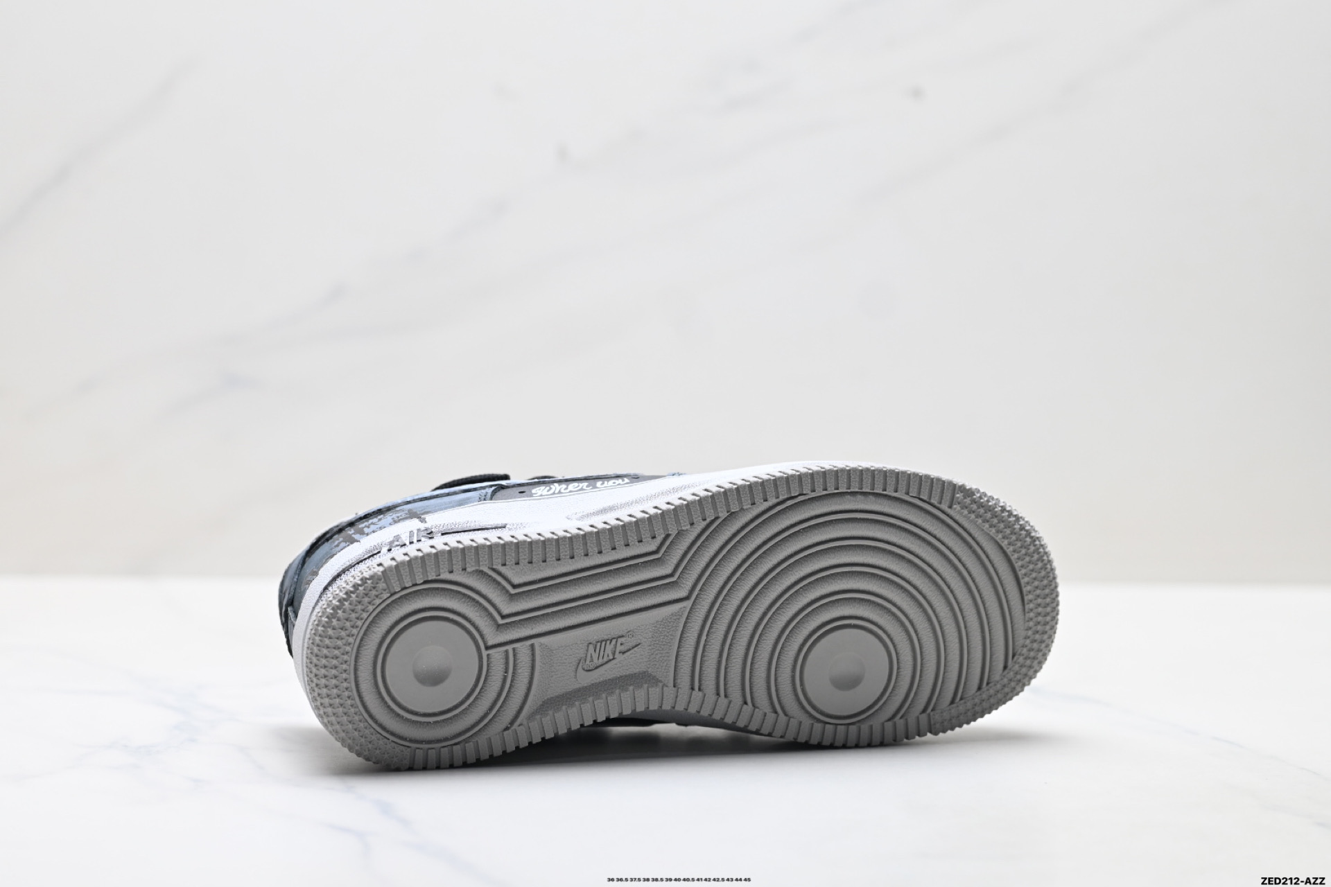 NIKE AIR FORCE 1‘07 CW6871-777