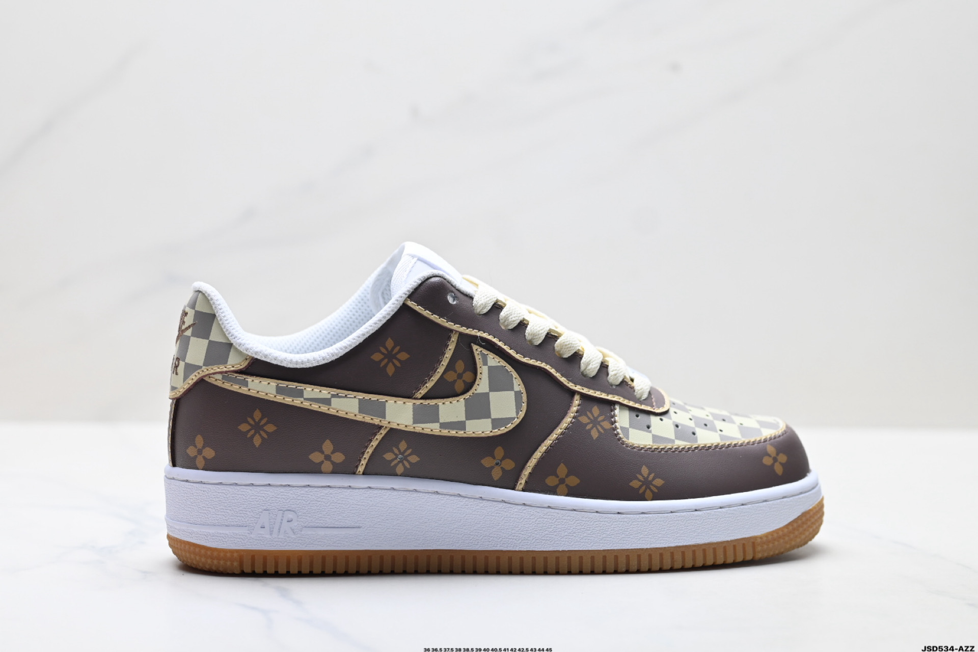 💰190
公司级✅NIKE AIR FORCE 1‘07 
原楦头原纸板 打造纯正低帮空军版型
专注外贸渠道 全掌内置蜂窝气垫 
原盒配件 原厂中底钢印、拉帮完美 
货号:DJ2739-100
Size:36 36.5 37.5 38 38.5 39 40 40.5 41 42 42.5 43 44 45
ID:JSD534-AZZ