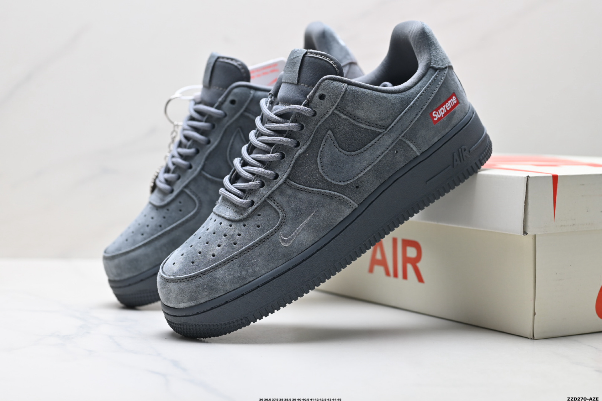 NIKE AIR FORCE 1‘07 LV8 DF0188-115