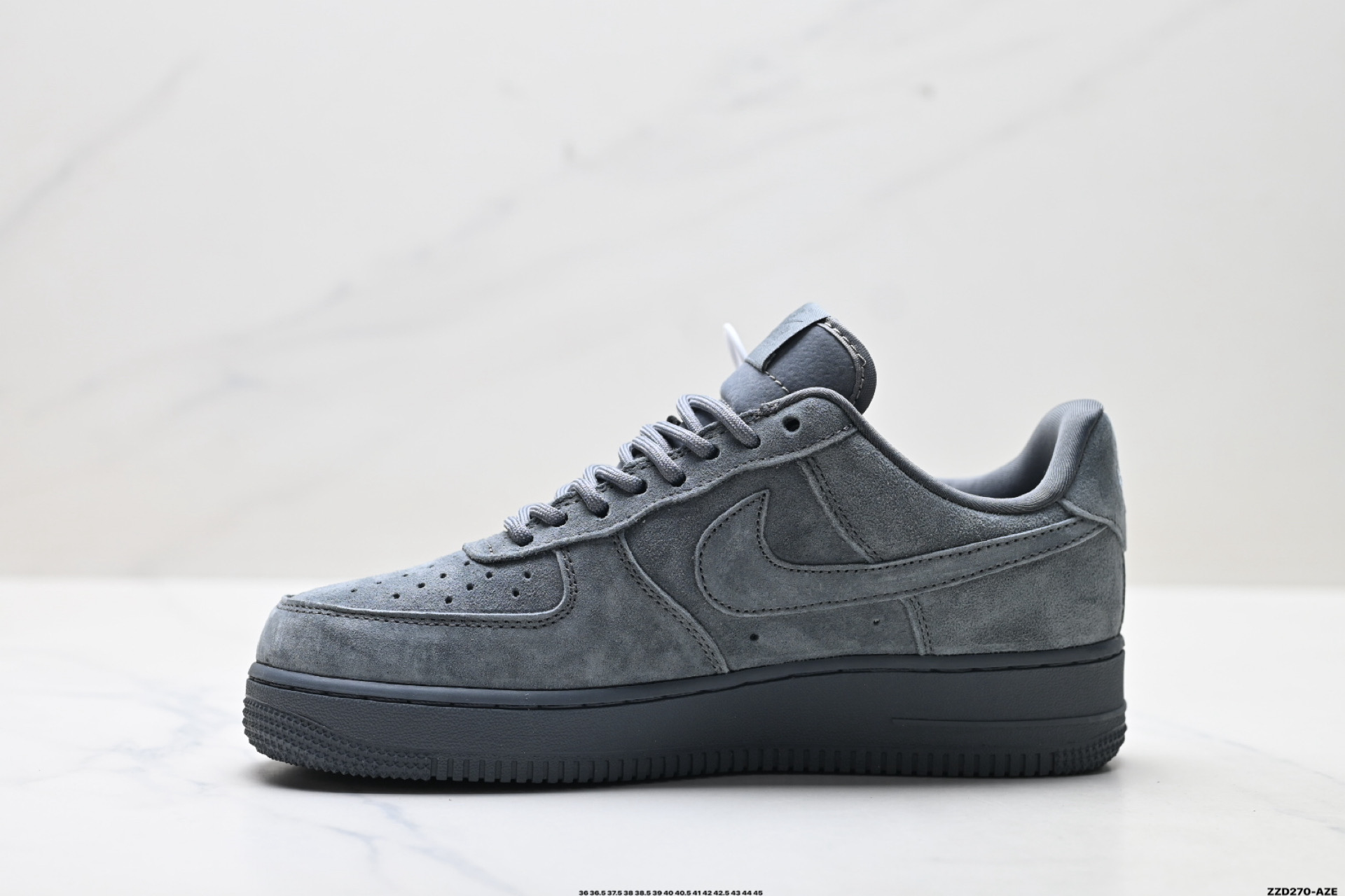 NIKE AIR FORCE 1‘07 LV8 DF0188-115