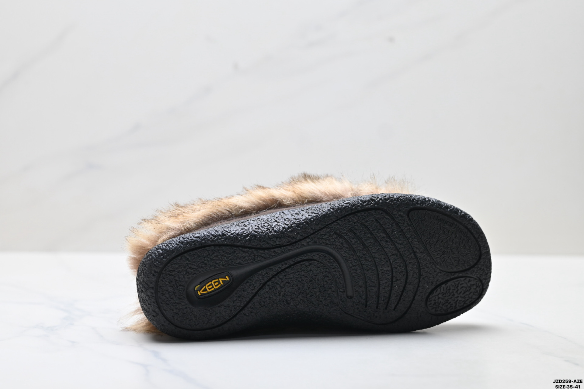 160 KEEN科恩 Howser 3 Slide 保暖舒适 户外日常 厚底一脚蹬 防滑耐磨 低帮休闲鞋 1022258