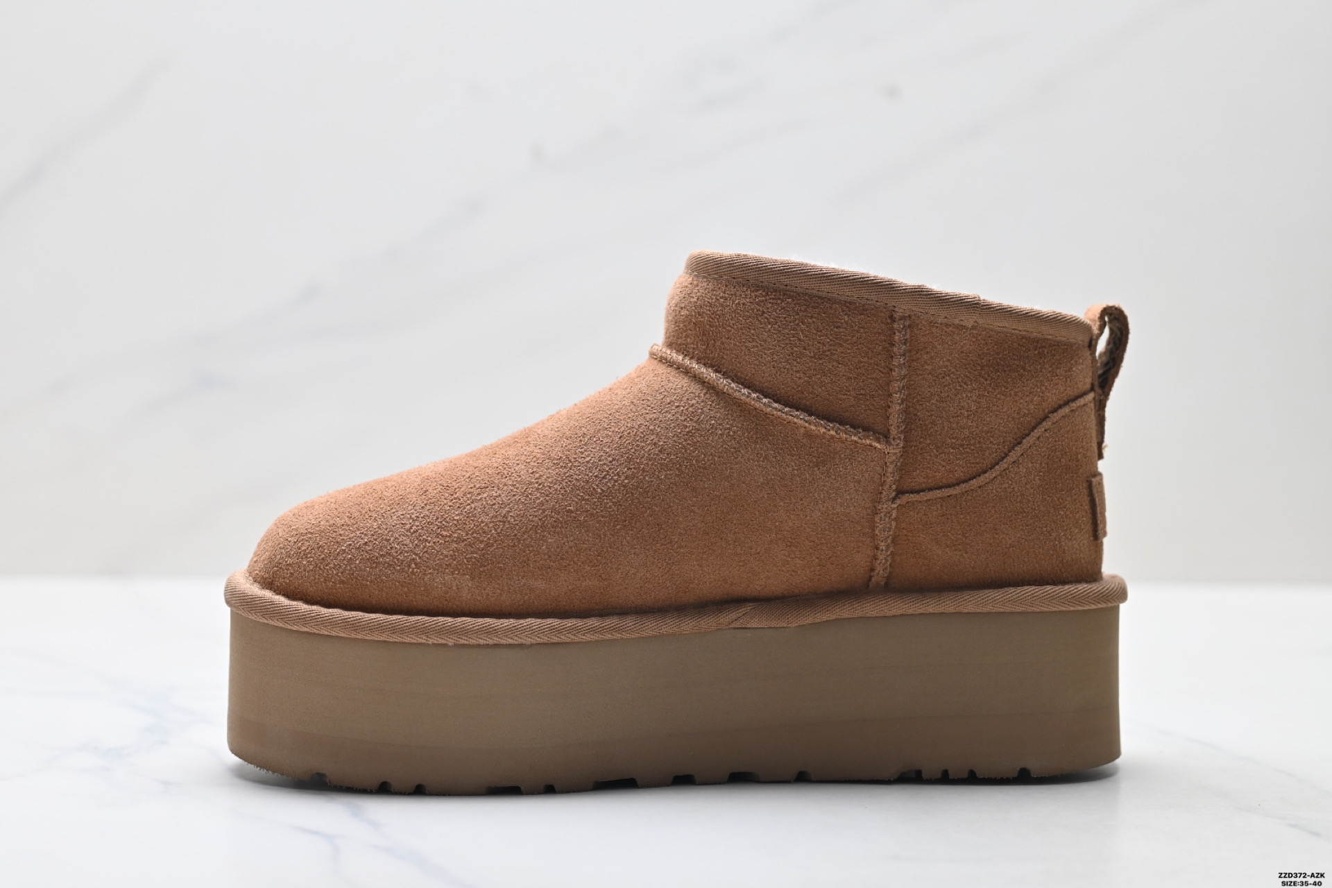 270 UGG CLASSIC ULTRA MINI PLATFORM 轻便舒适 麂皮 中帮保暖雪地靴 1135092-Chinese UA Cheap High Quatity Brand Clothes Bags handbags Sneakers wholesale wholesaler seller from China Factory suppliers Fashion Clothing Shoes best Quality Beautiful Price 270 UGG CLASSIC ULTRA MINI PLATFORM 轻便舒适 麂皮 中帮保暖雪地靴 1135092