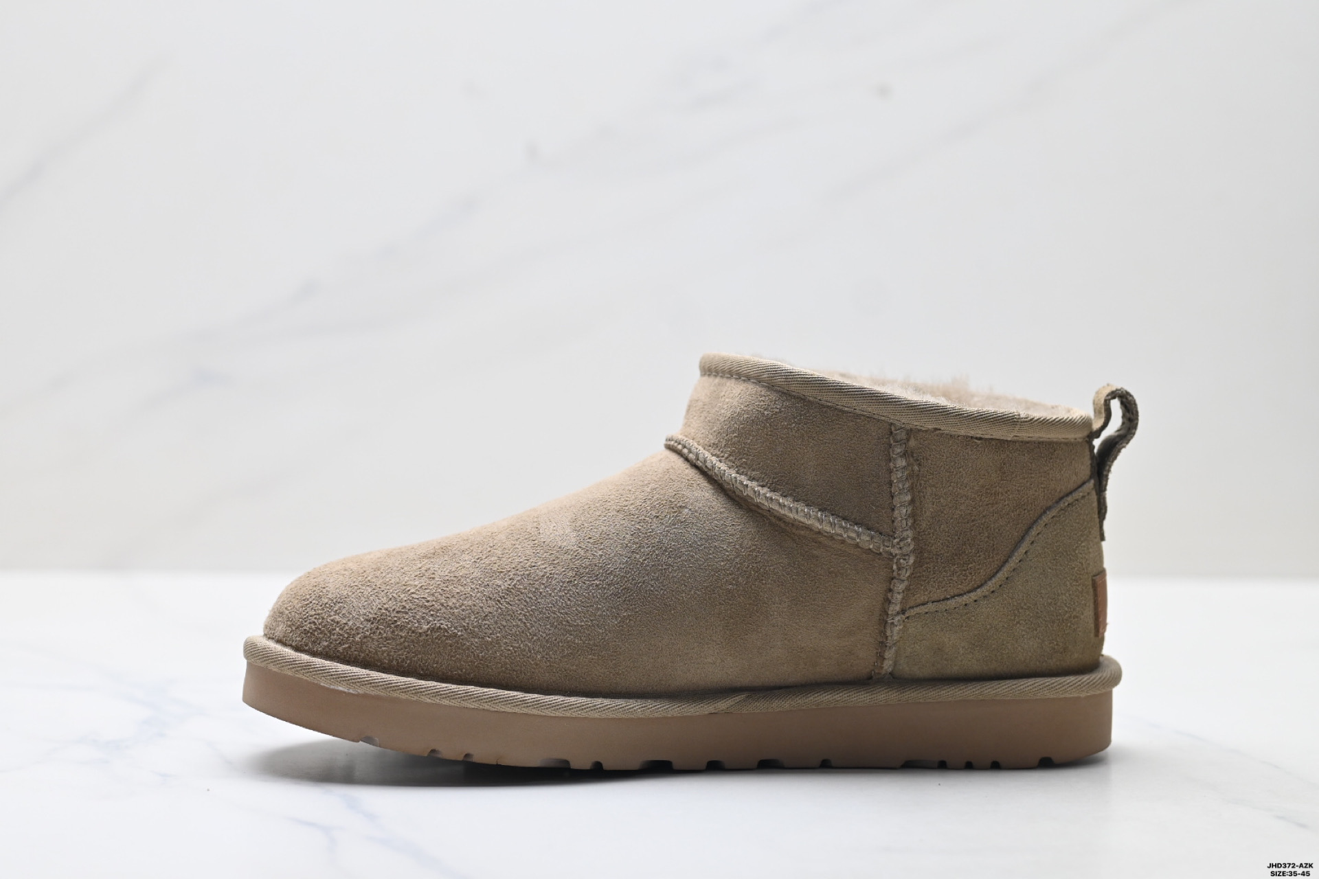 210 UGG CLASSIC ULTRA MINI 轻便舒适 麂皮 中帮保暖雪地靴 1116109