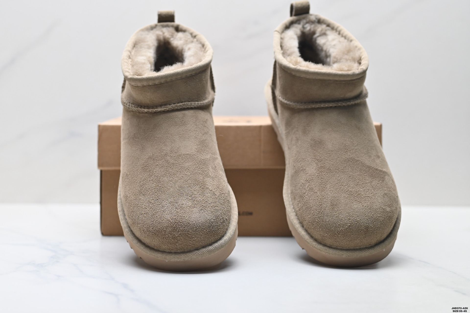 210 UGG CLASSIC ULTRA MINI 轻便舒适 麂皮 中帮保暖雪地靴 1116109