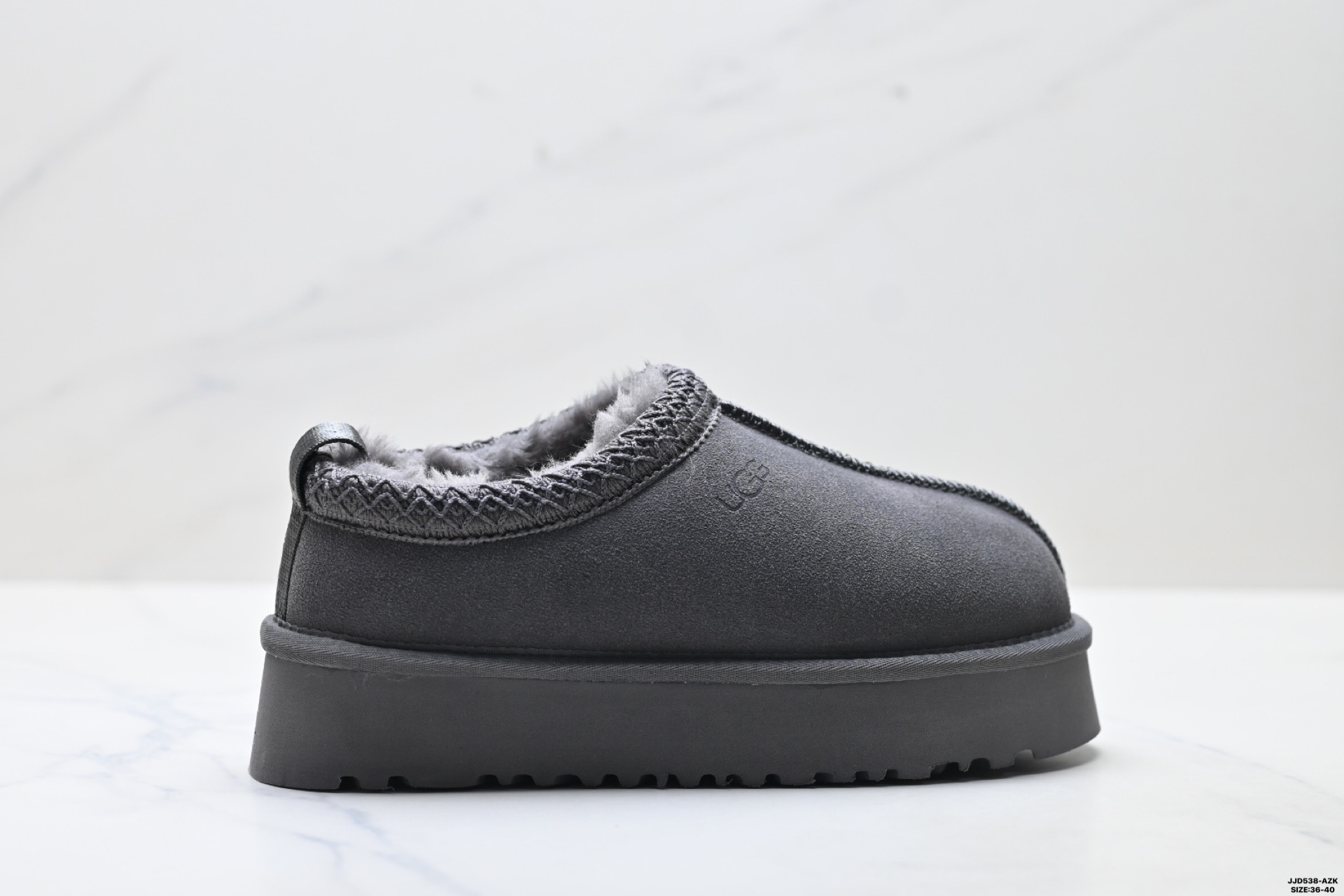 💰120
真标✅UGG TAZZ 舒适柔软时尚 耐磨增高保暖 民族风一脚蹬保暖雪地靴
货号:1122553
尺码:36-40
ID:JJD538-AZK