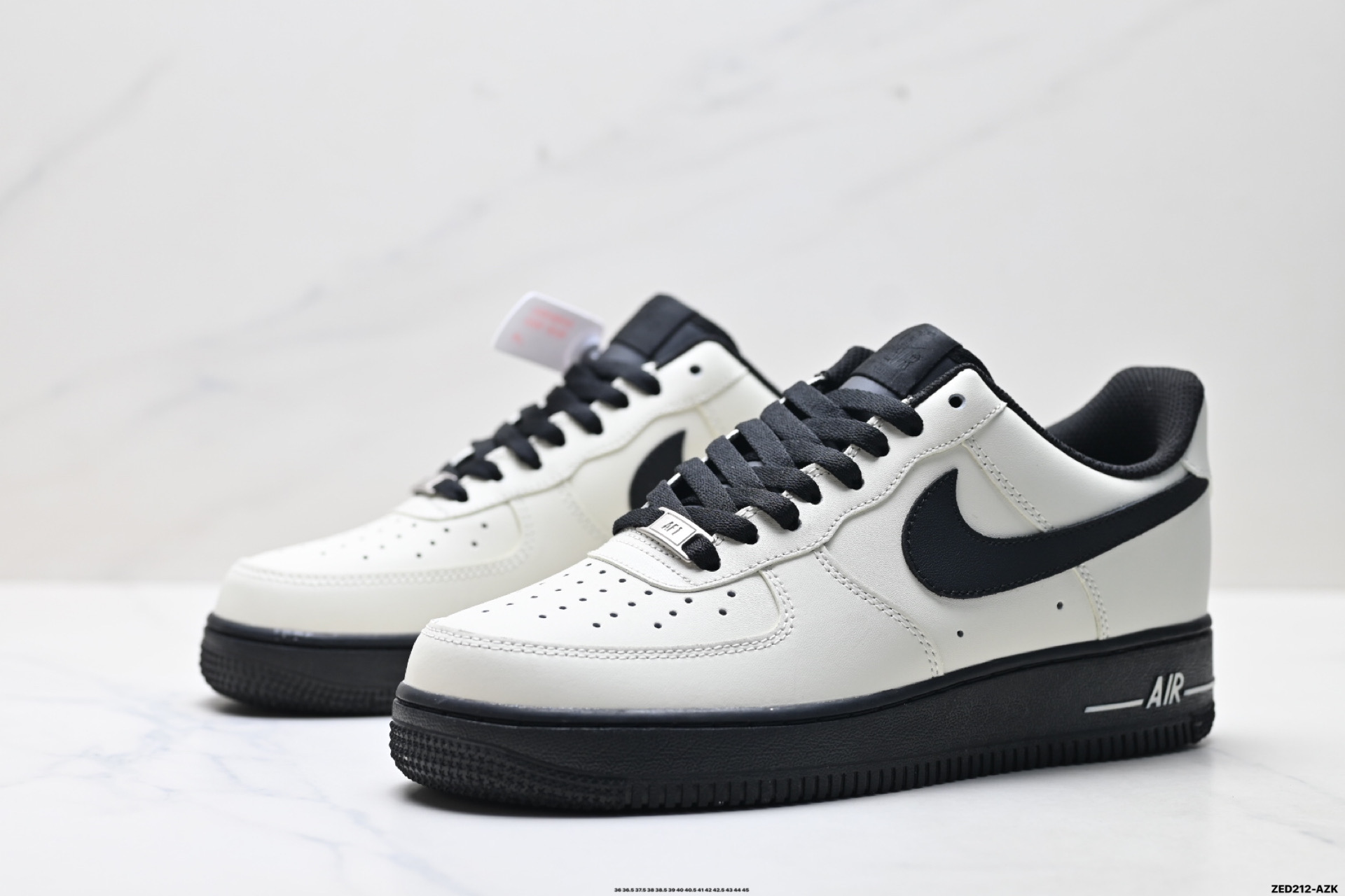 NIKE AIR FORCE 1‘07 ZH0316-143