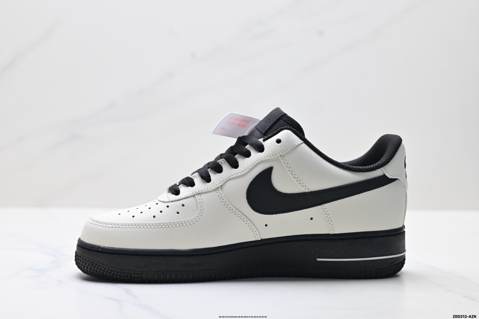 NIKE AIR FORCE 1‘07 ZH0316-143