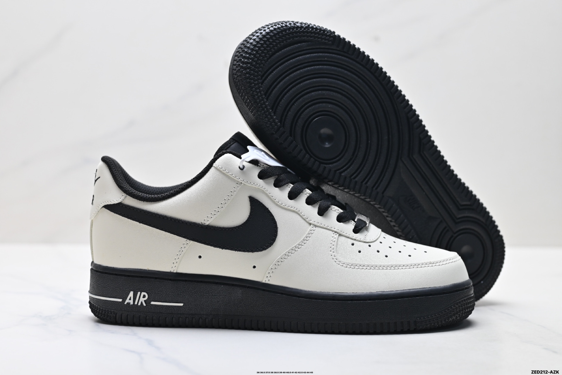 NIKE AIR FORCE 1‘07 ZH0316-143