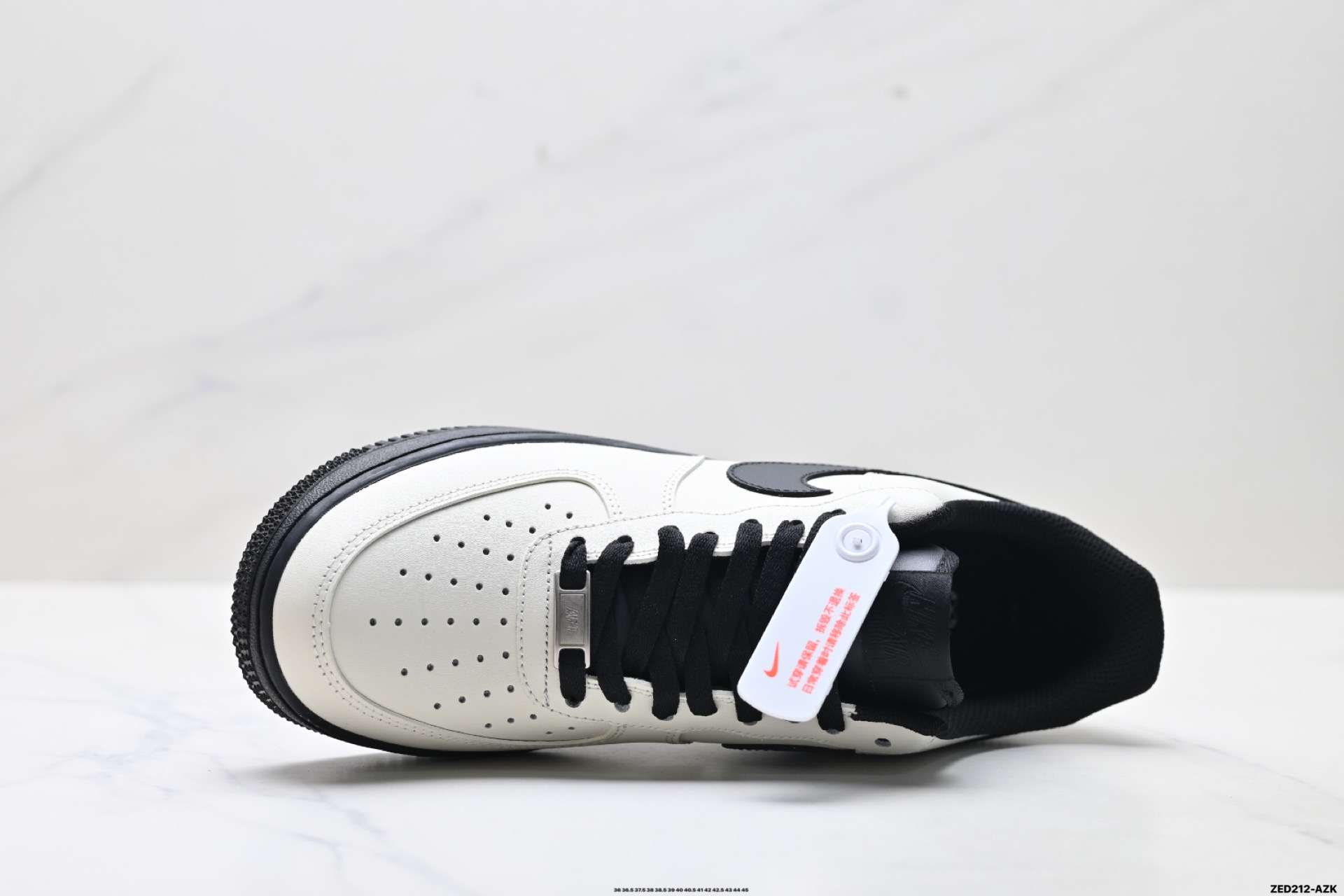 NIKE AIR FORCE 1‘07 ZH0316-143