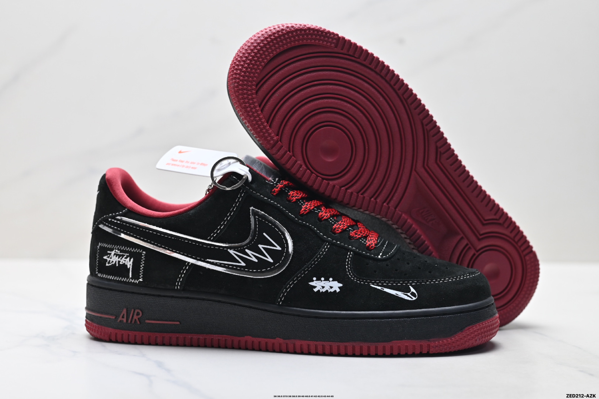 NIKE AIR FORCE 1‘07 SY1388-009