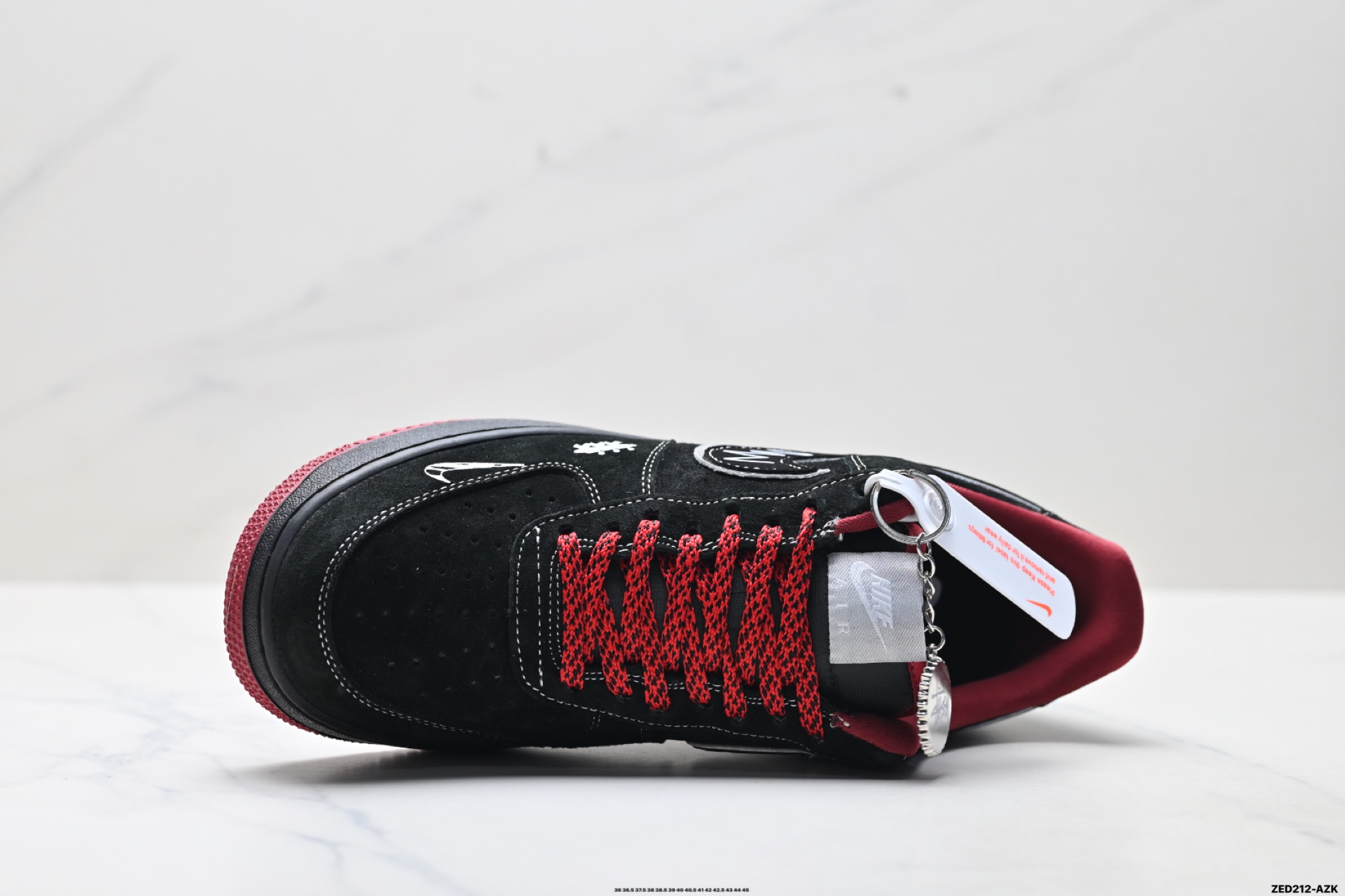 NIKE AIR FORCE 1‘07 SY1388-009