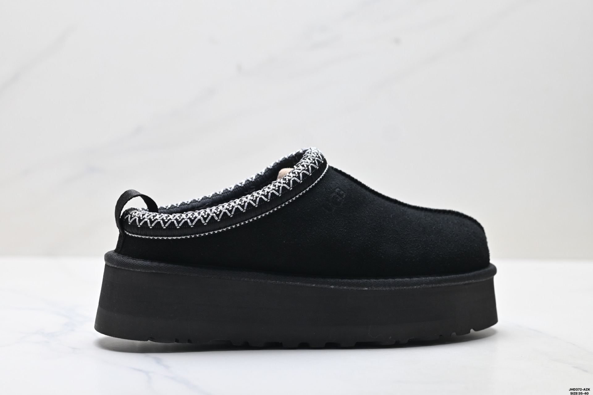 💰180
公司级✅UGG TAZZ 舒适柔软时尚 耐磨增高保暖 民族风一脚蹬保暖雪地靴
货号:1122553
尺码:35-40
ID:JHD372-AZK