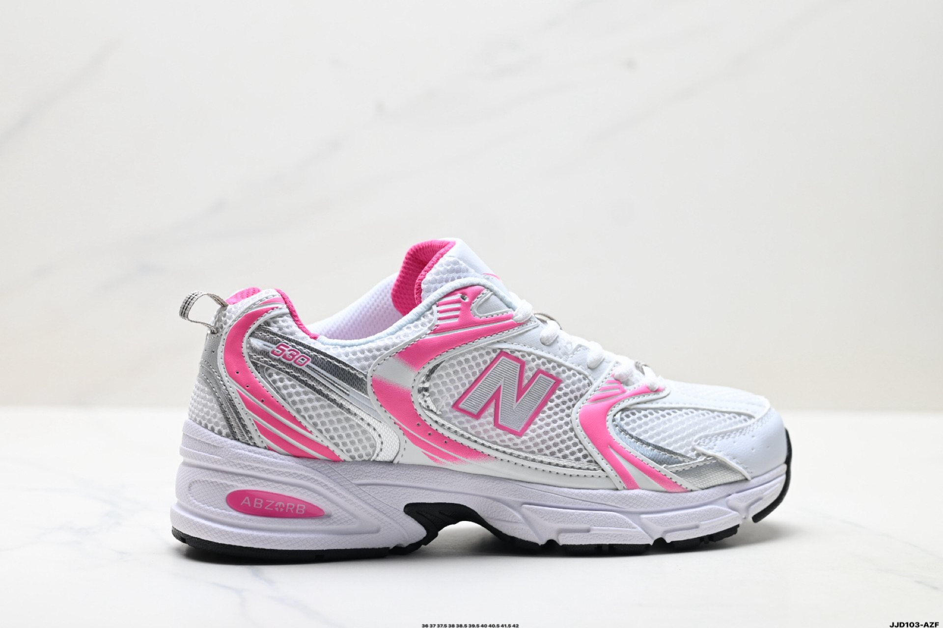 💰120
真标✅New Balance MR530系列复古老爹风网布跑步休闲运动鞋
货号:MR530BC
尺码:36 37 37.5 38 38.5 39.5 40 40.5 41.5 42
ID:JJD103-AZF