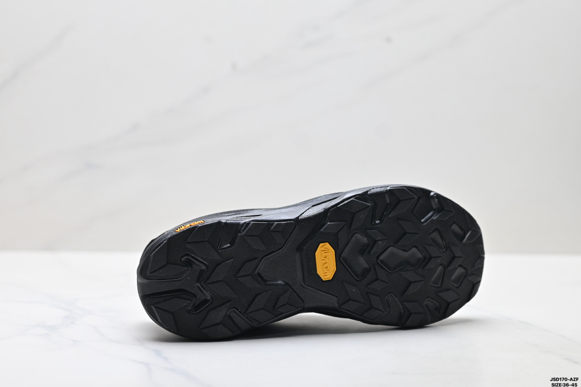 220 可隆KOLON SPORT 抓地V底巴斯夫轻盈KRUST越野跑鞋 LUFH5AN001