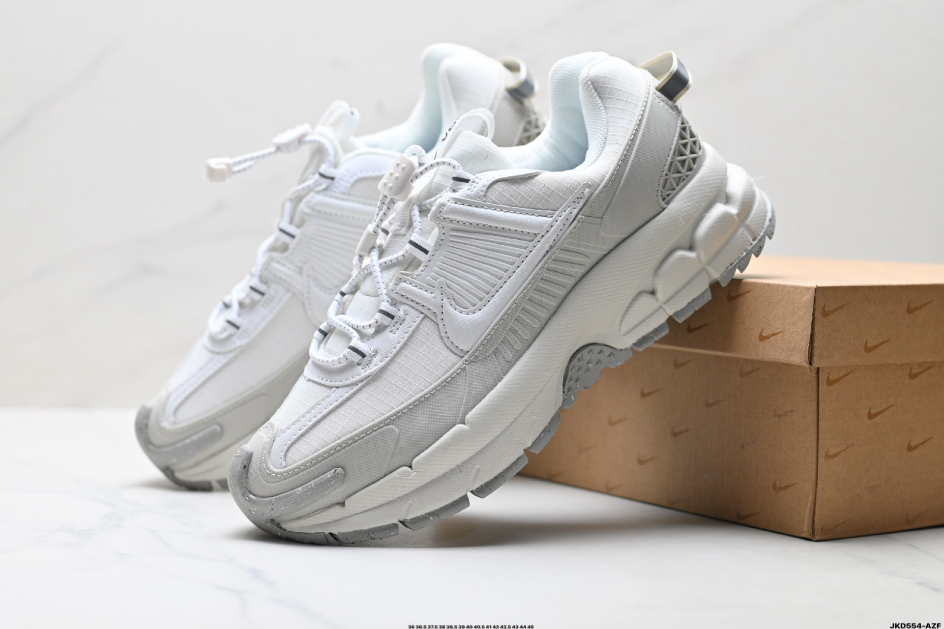 Nike Zoom Vomero Roam 耐克 复古休闲运动慢跑鞋 HV5951-300-莆田鞋,莆田鞋货源,高仿鞋,高仿鞋货源,安福档口,莆田高仿鞋,莆田鞋批发,高仿鞋批发,莆田高仿运动鞋,高仿运动鞋,莆田运动鞋 Nike Zoom Vomero Roam 耐克 复古休闲运动慢跑鞋 HV5951-300