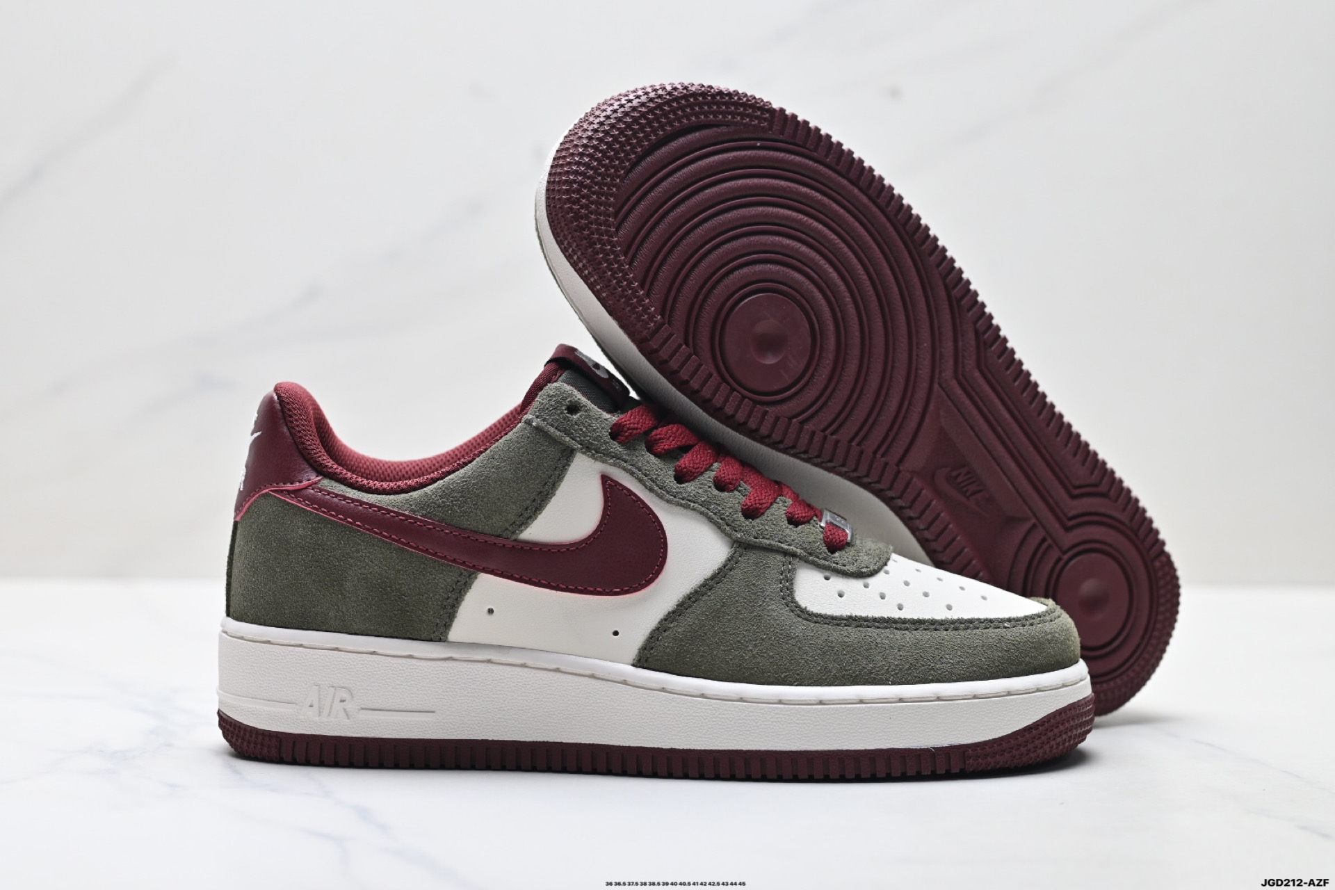NIKE AIR FORCE 1‘07 LV8 FQ8714-302