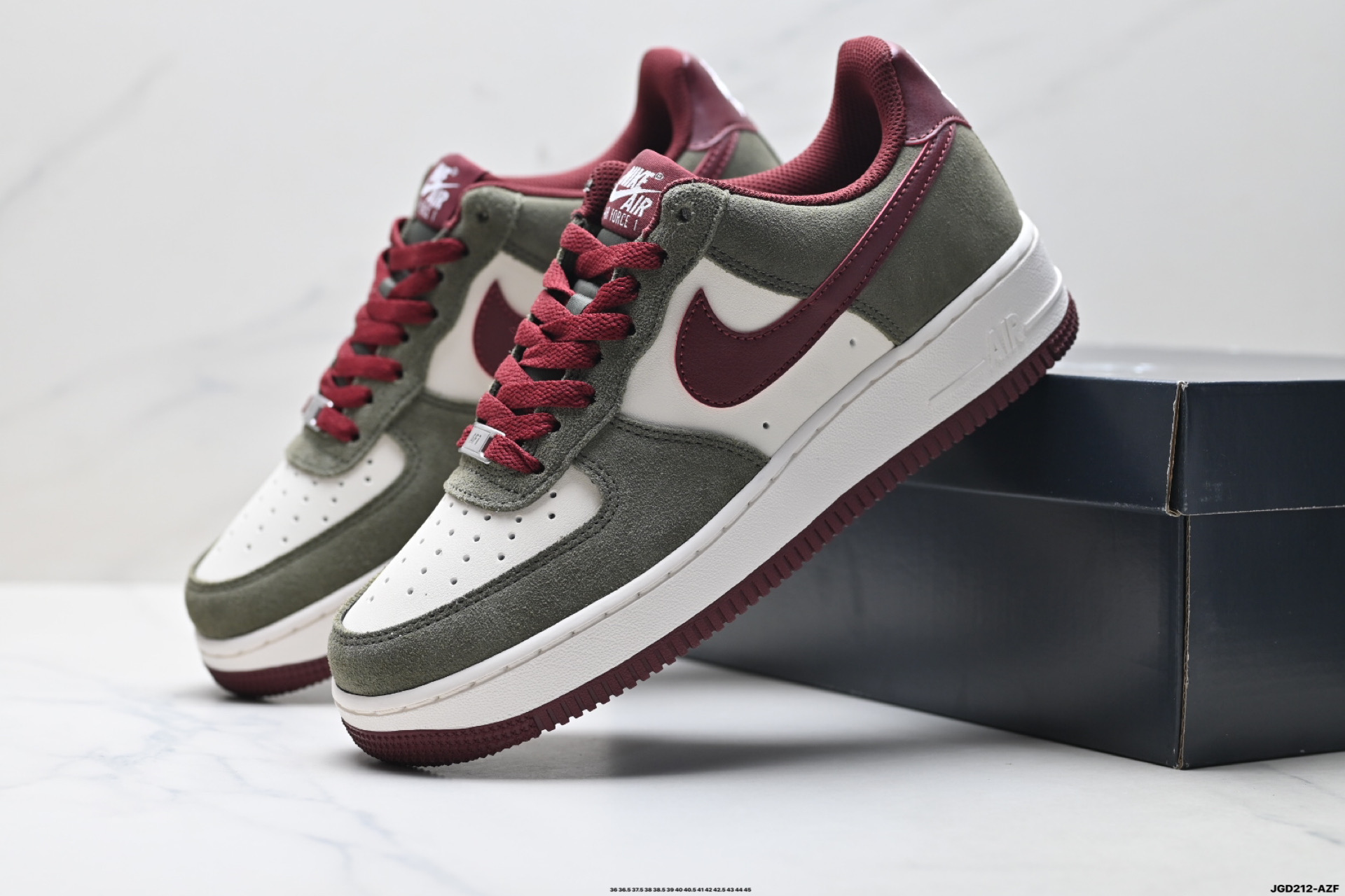 NIKE AIR FORCE 1‘07 LV8 FQ8714-302
