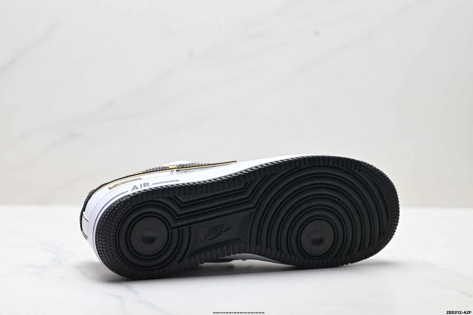 NIKE AIR FORCE 1‘07 LX XZ6188-259-莆田鞋,莆田鞋货源,高仿鞋,高仿鞋货源,安福档口,莆田高仿鞋,莆田鞋批发,高仿鞋批发,莆田高仿运动鞋,高仿运动鞋,莆田运动鞋 NIKE AIR FORCE 1‘07 LX XZ6188-259