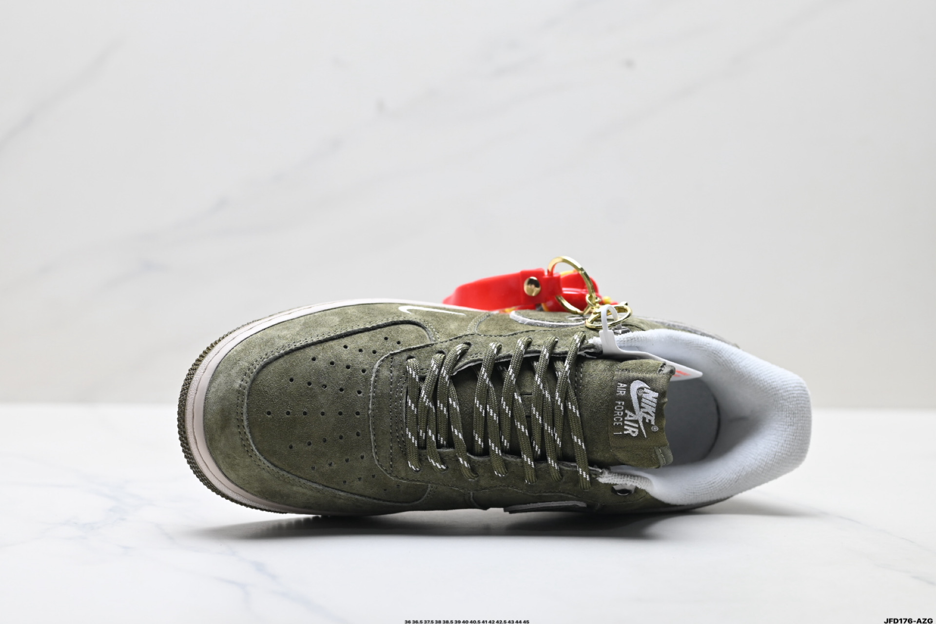 NIKE AIR FORCE 1‘07 LV8 DY9867-106