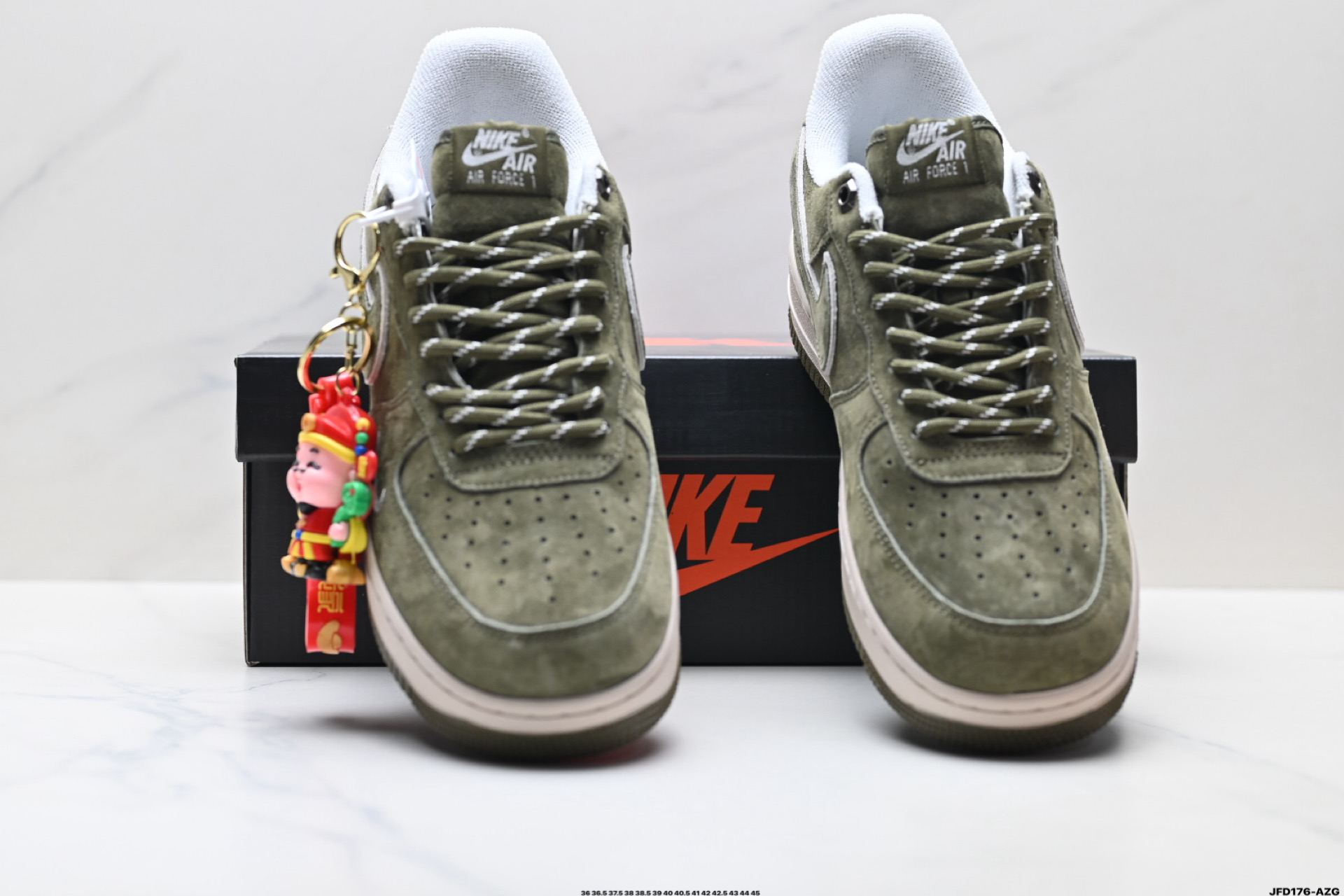 NIKE AIR FORCE 1‘07 LV8 DY9867-106