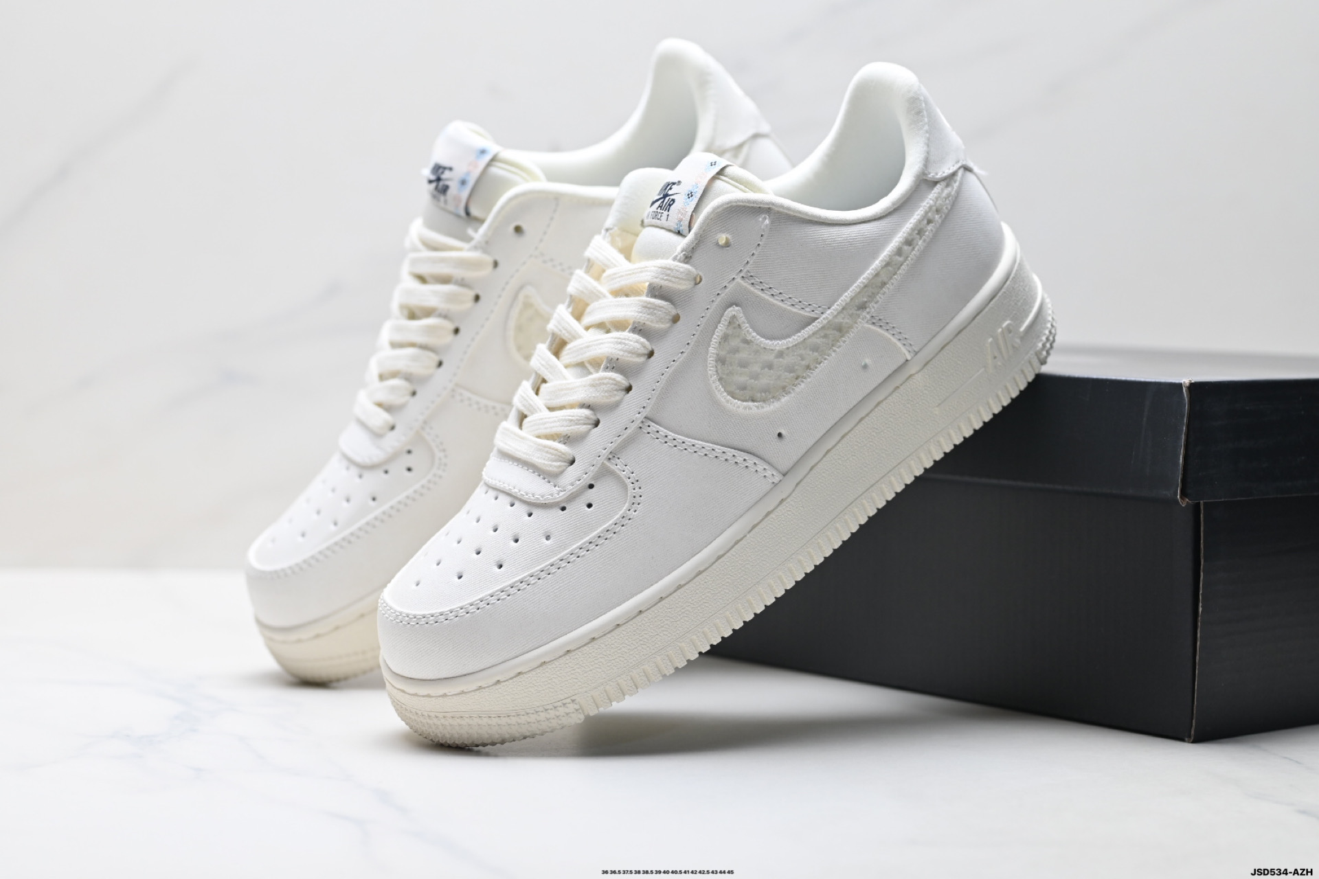220 NIKE AIR FORCE 1‘07 LX lH7351-010